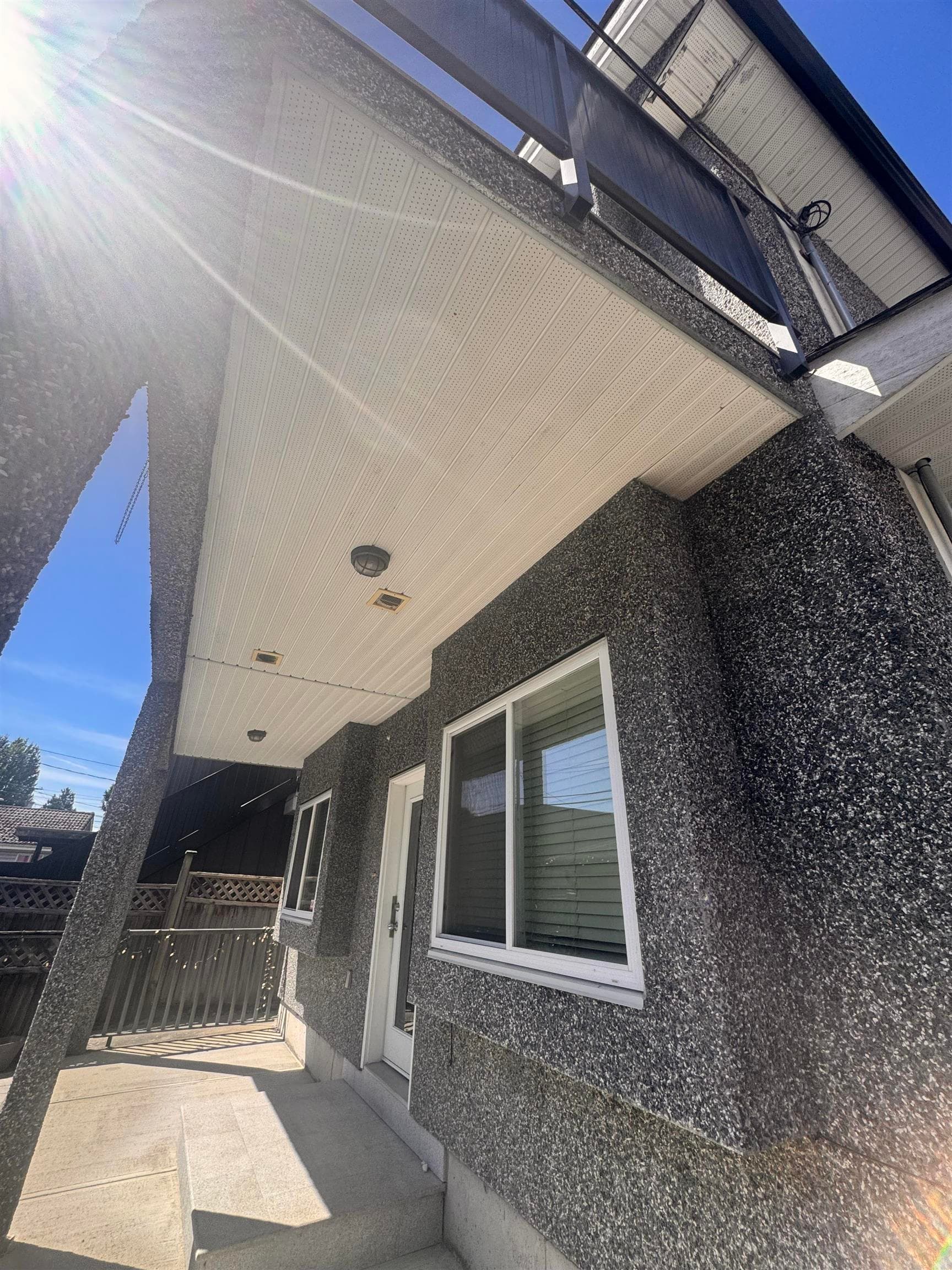 700 W 68th Avenue, Vancouver