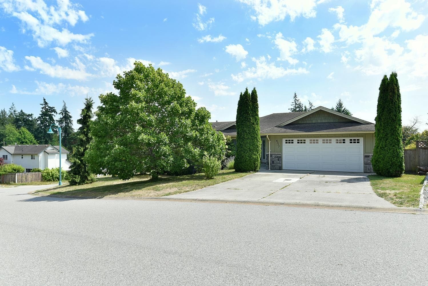 6317 Samron Road, Sechelt