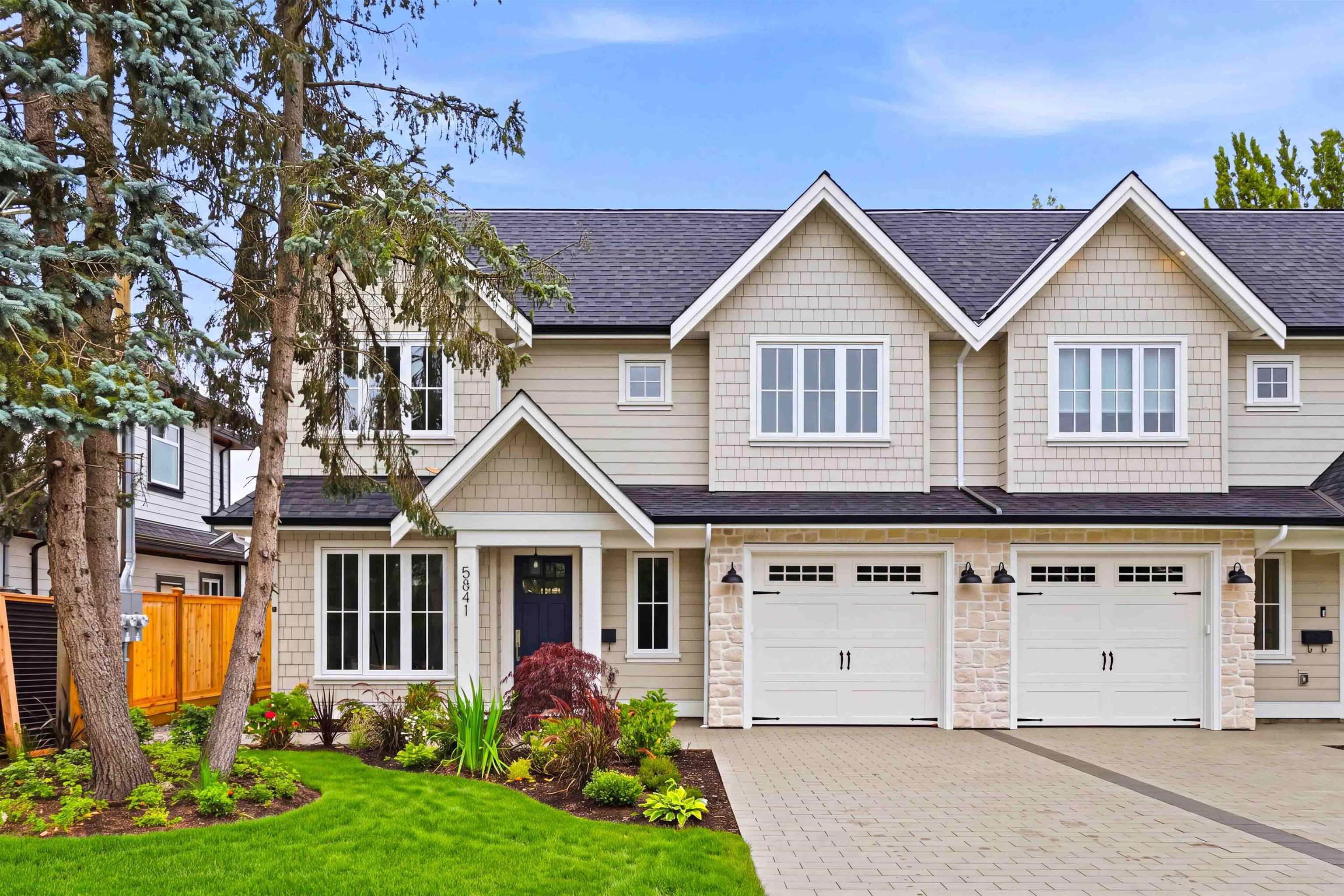 5841 48a Avenue, Ladner, V4K 1Y5 — photo 1