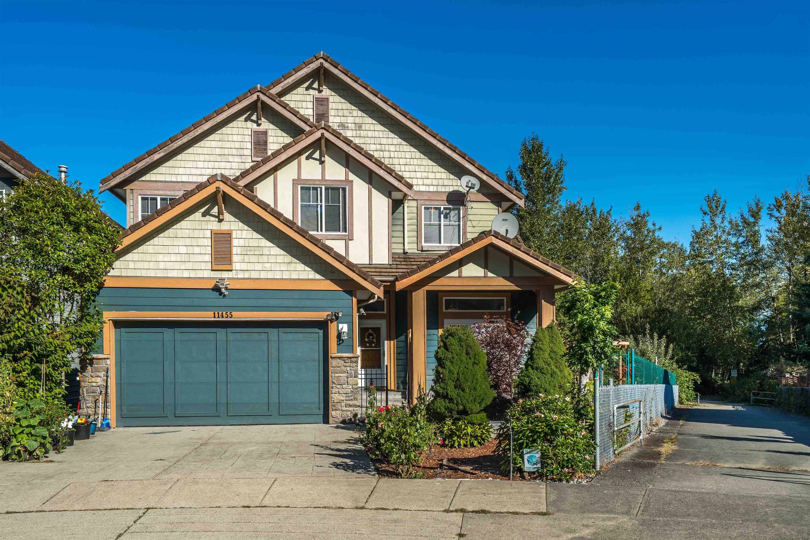 11455 154a Street, Surrey, V3R 2V7 — photo 1