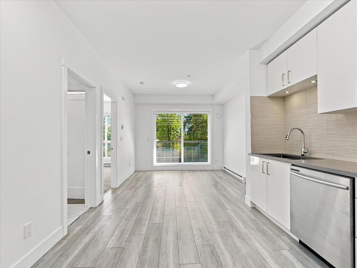 106 - 9689 140 Street, Surrey, V3T 0P3 — photo 3