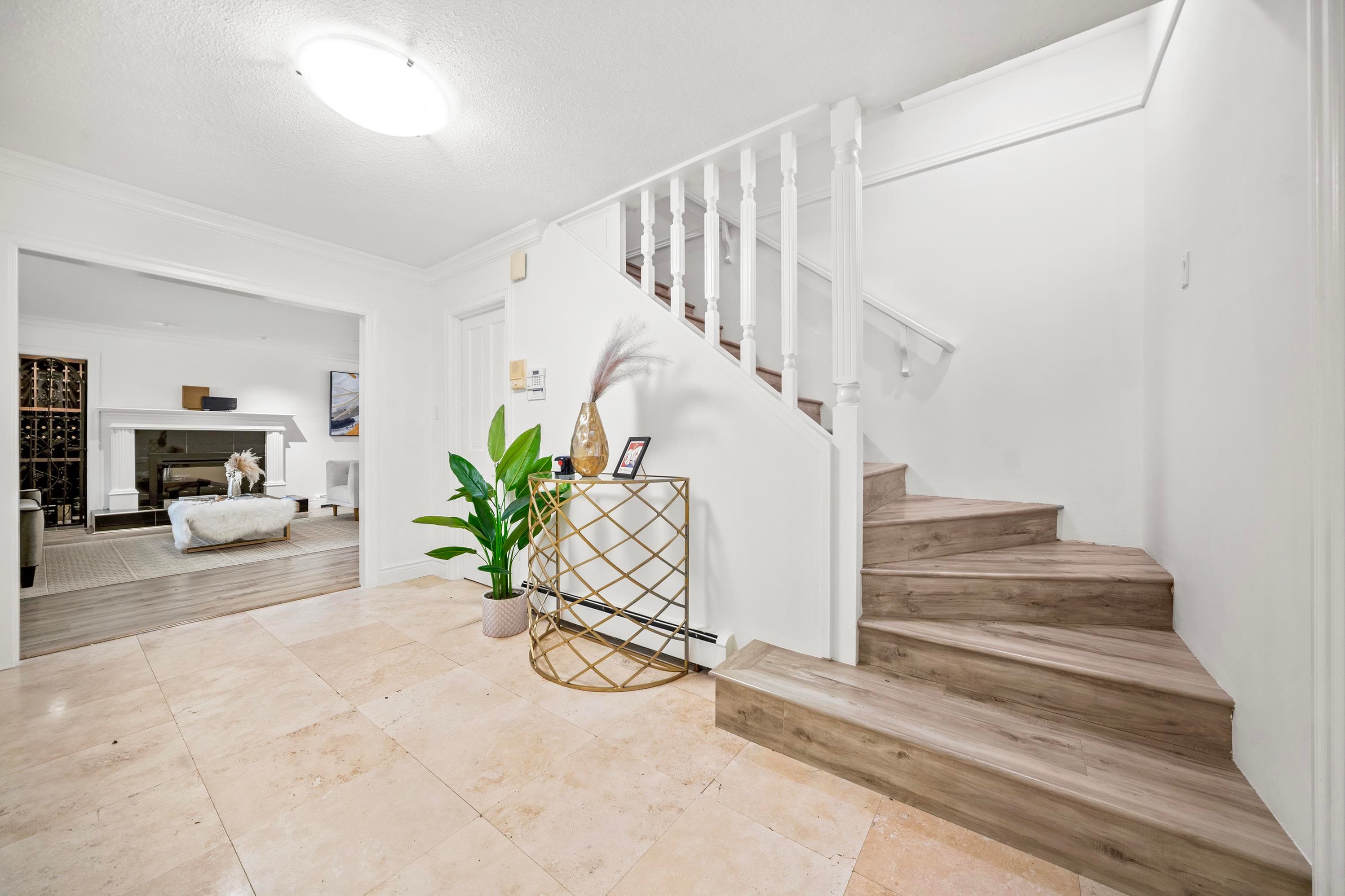 13411 25th Avenue, Surrey, V4P 1Y8 — photo 2