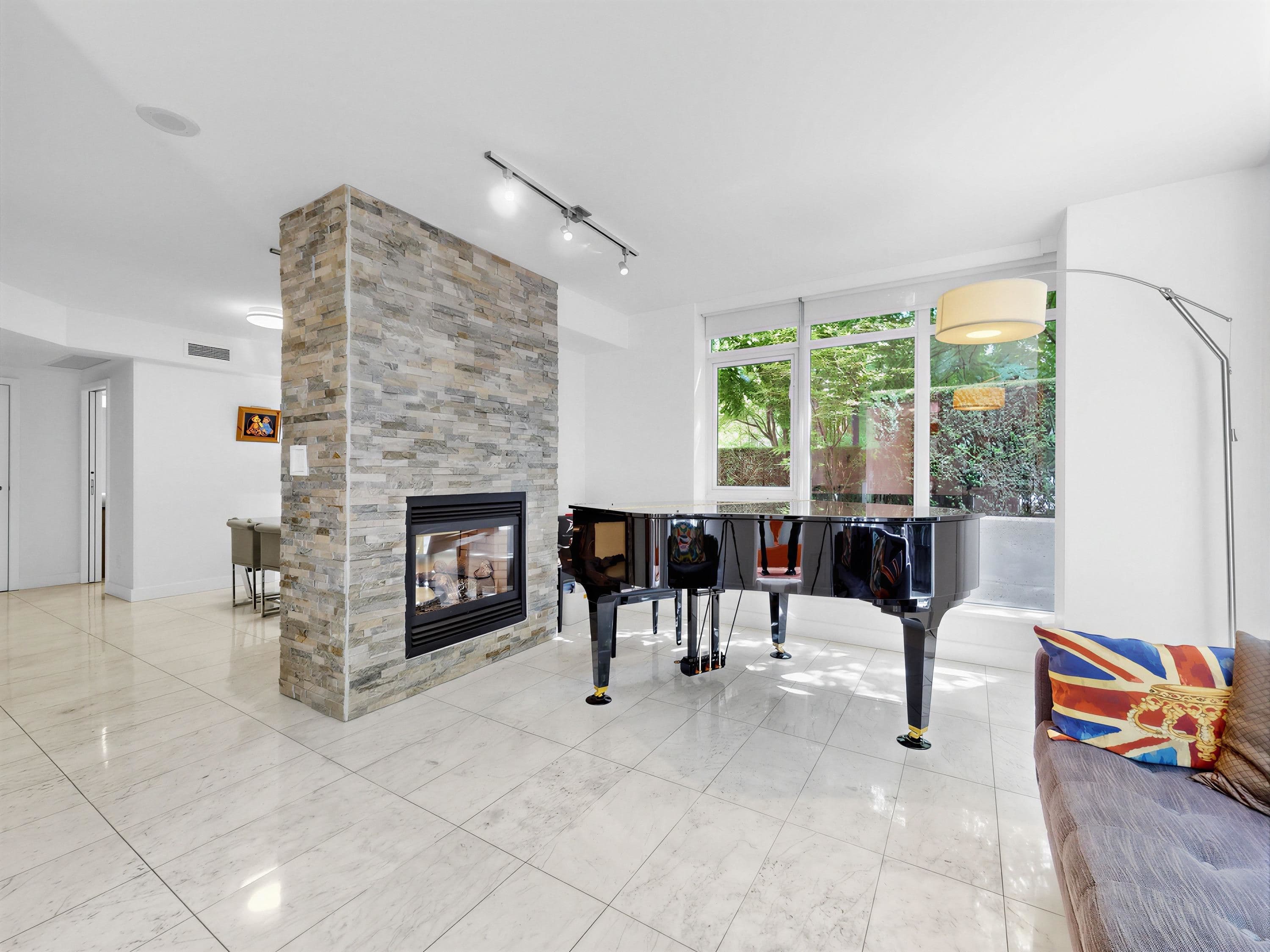 1211 W Cordova Street, Vancouver, V6C 3P9 — photo 4