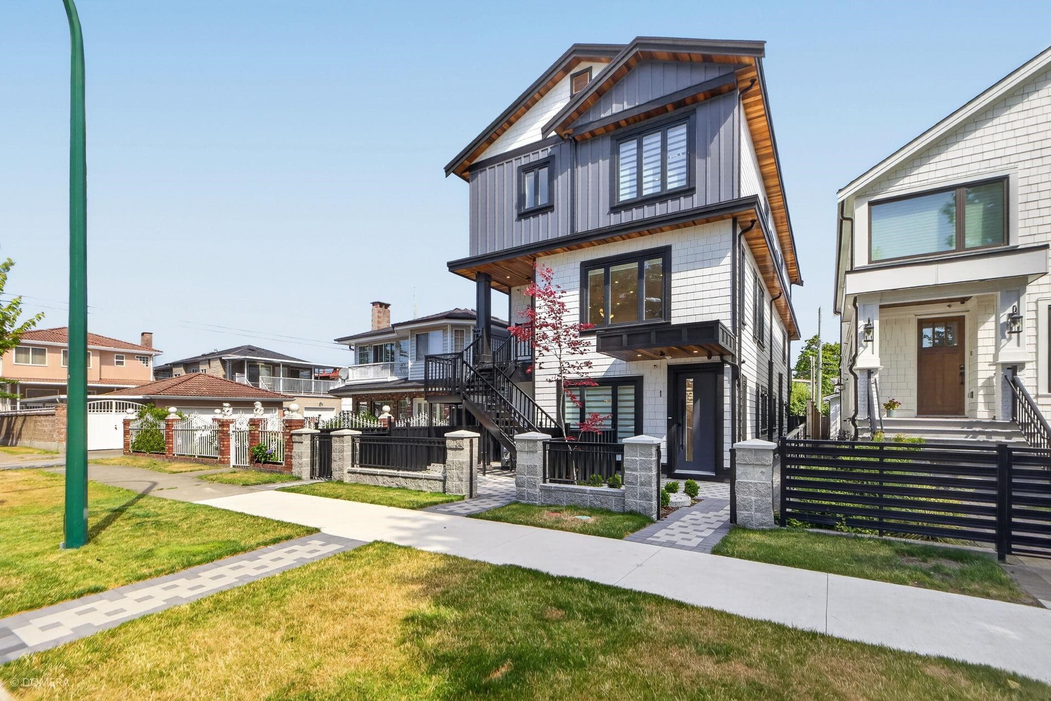 1 - 2035 E 51st, Vancouver, V5P 1W2 — photo 2