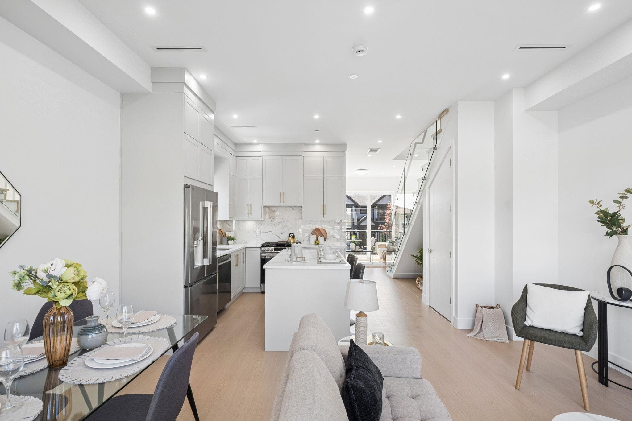 1005 E 55th Avenue, Vancouver, V5X 1N8 — photo 5