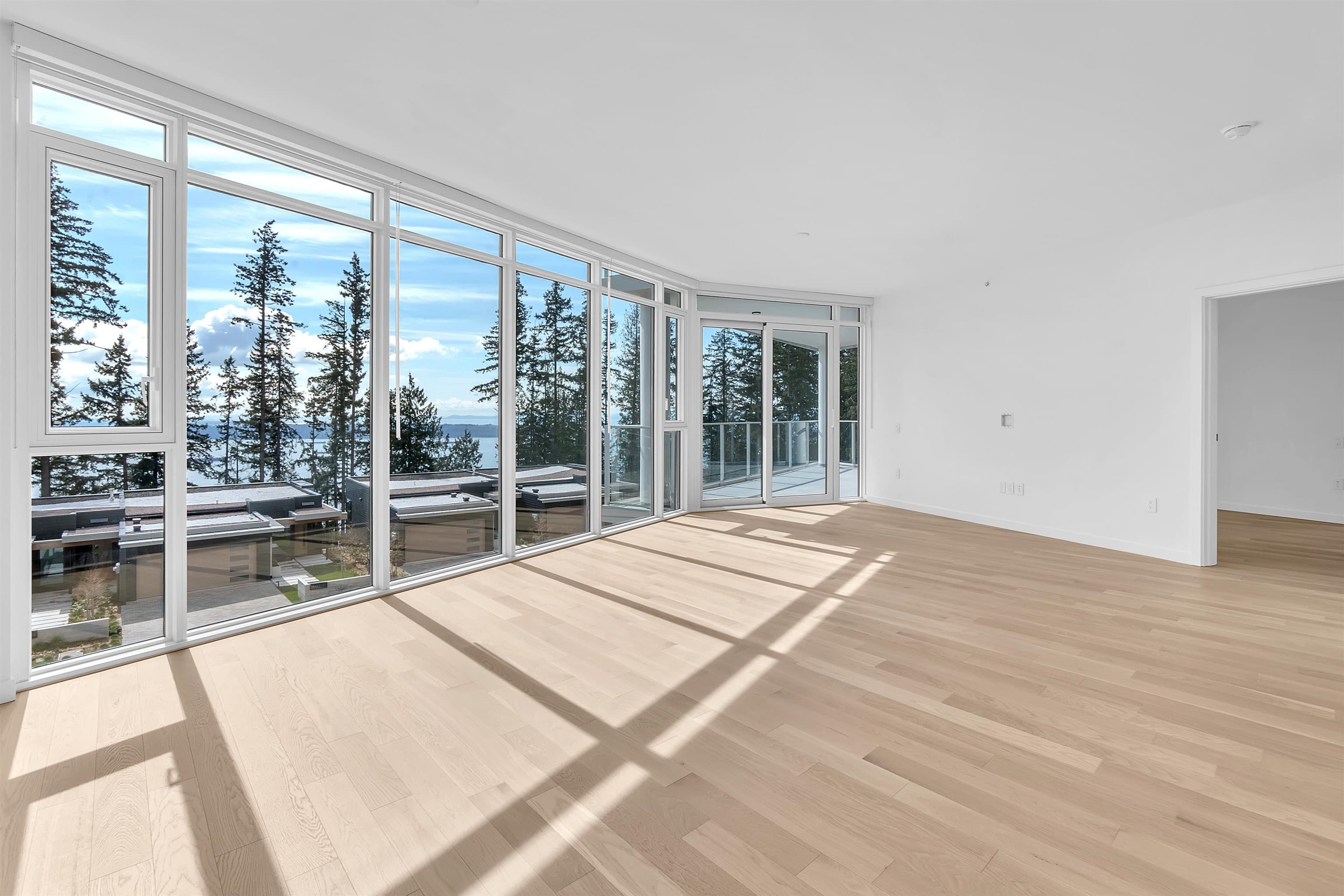 403 - 3963 Uplands Way, West Vancouver, V7S 0B7 — photo 3