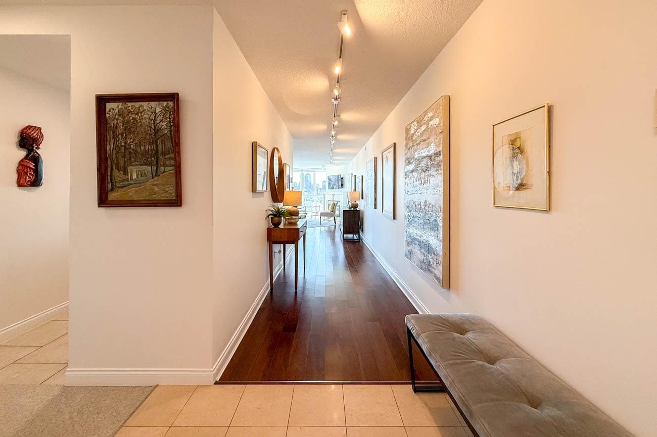 1702 - 1383 Marinaside Crescent, Vancouver, V6Z 2W9 — photo 3