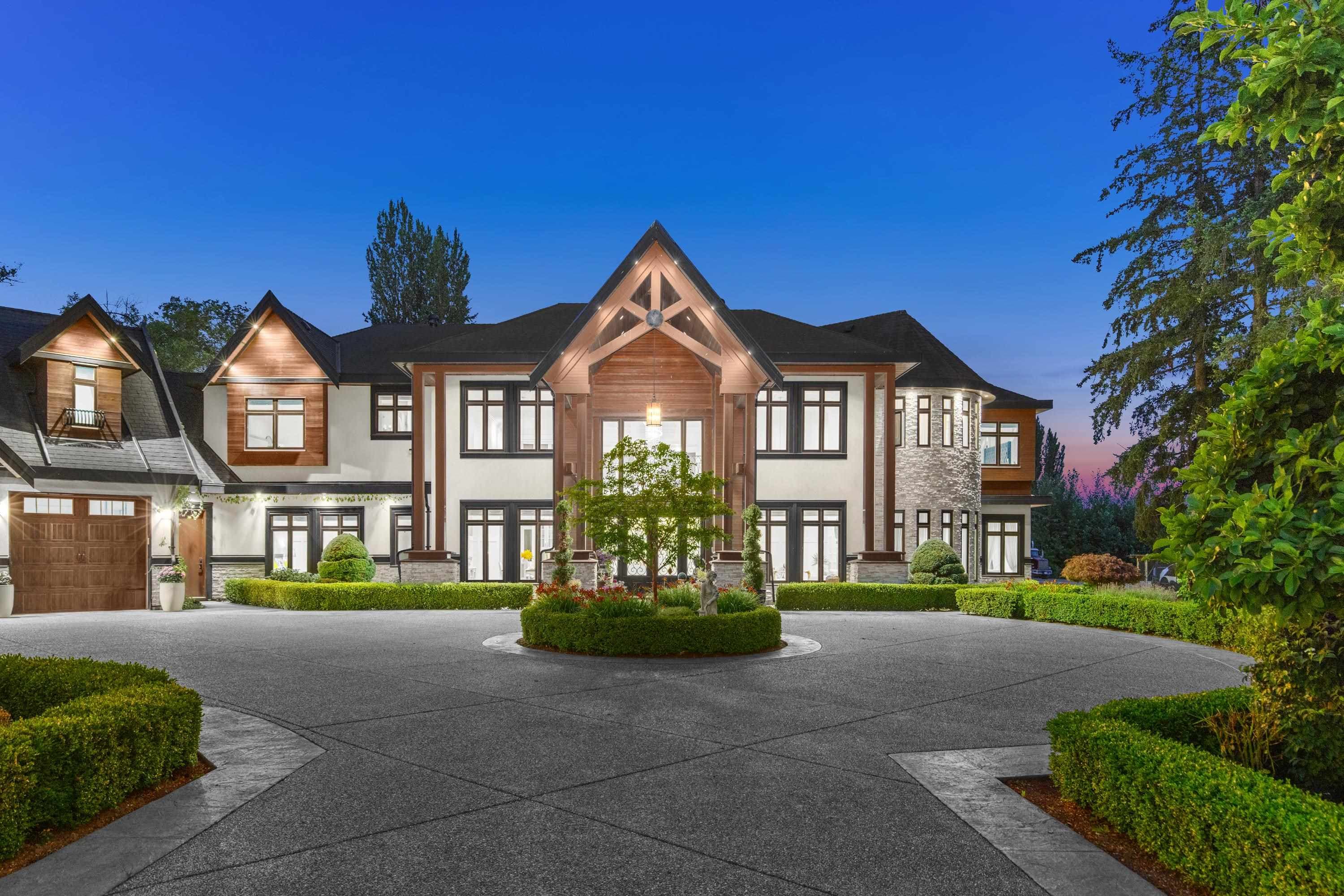 8486 Harvie Road, Surrey, V4N 5X8 — photo 2