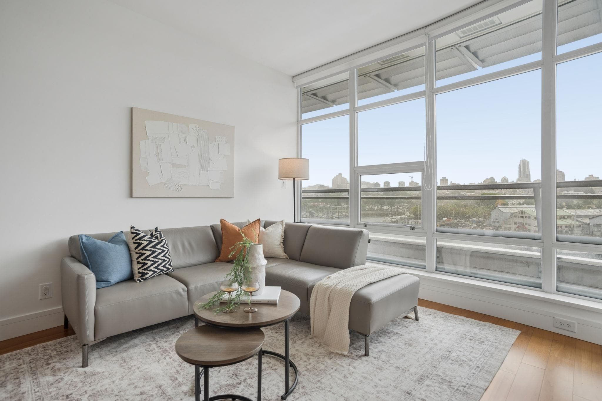 802 - 628 Kinghorne Mews, Vancouver, V6Z 3H6 — photo 3