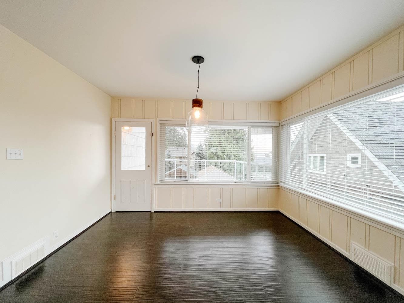 , West Vancouver — photo 4