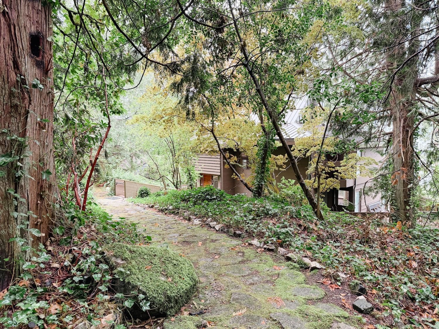 , West Vancouver — photo 4