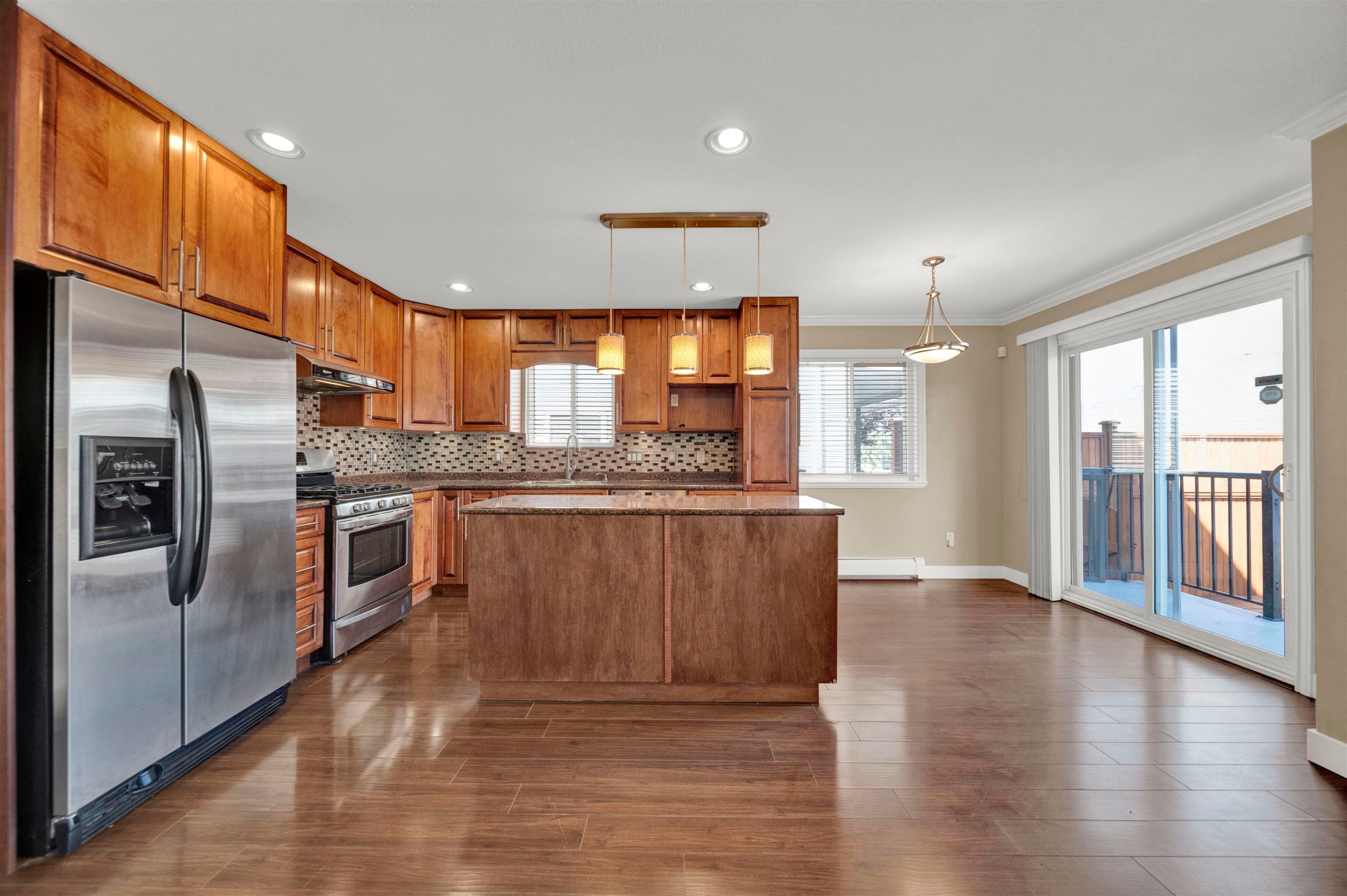 16773 63 Avenue, Surrey, V3S 1X3 — photo 4
