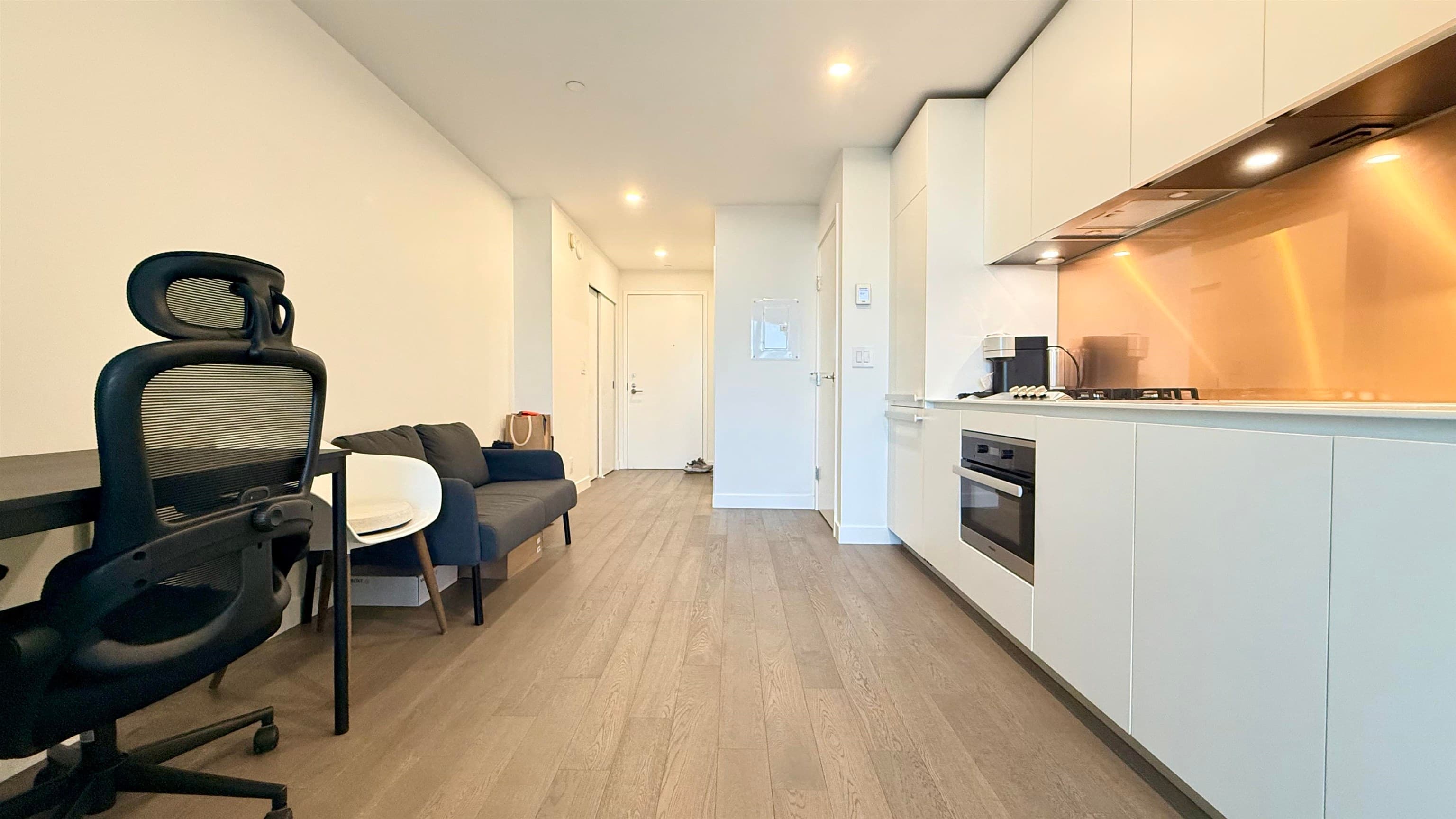 3908 - 1480 Howe Street, Vancouver, V6Z 0G5 — photo 4