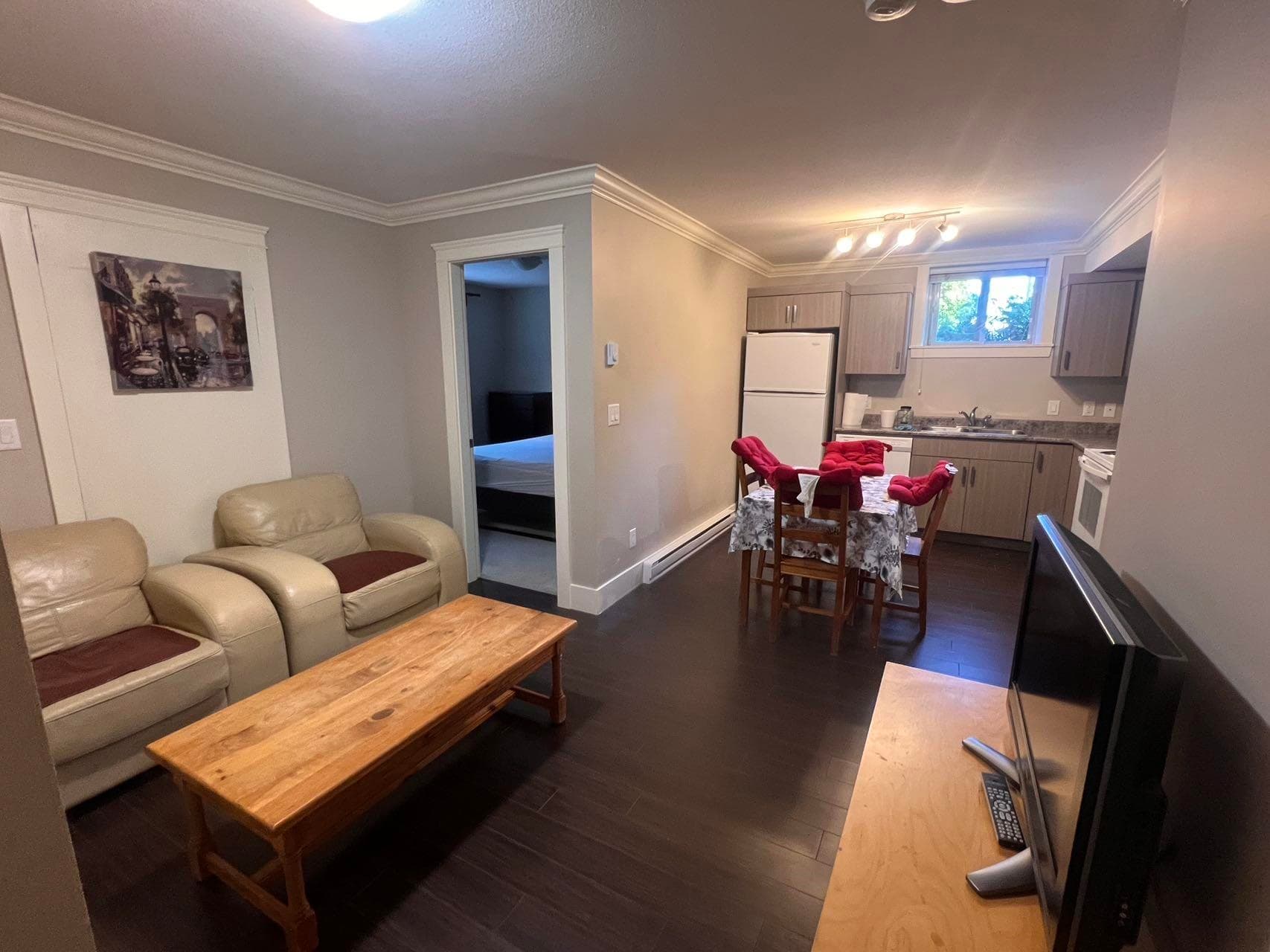 Semi-Basement - 1331 Greenbank Crt, Coquitlam, V3E 0K6 — photo 4