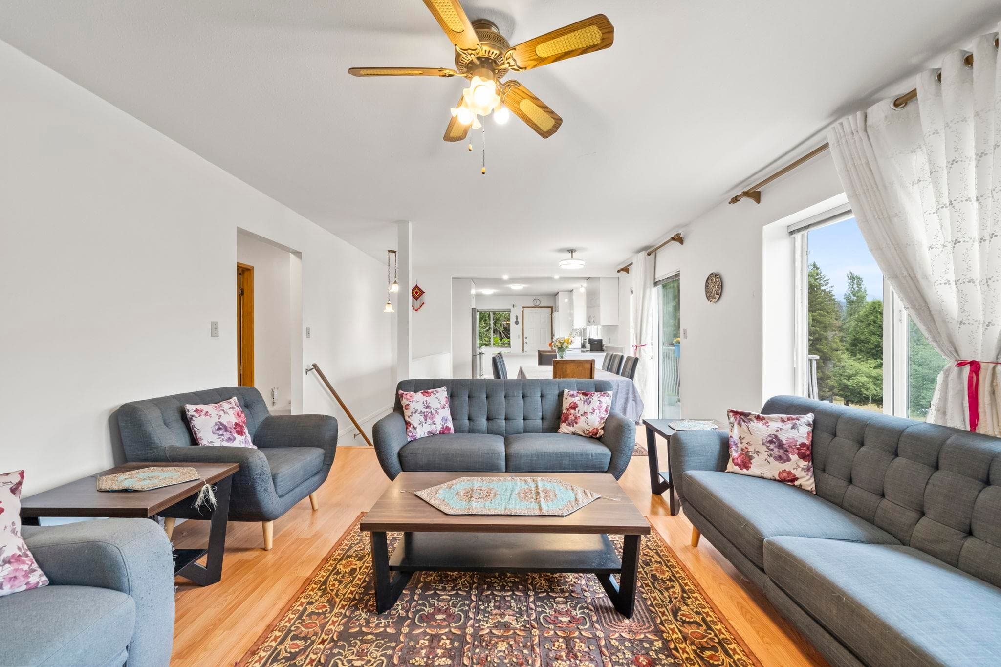 1125 Cecile Drive, Port Moody, V3H 1M8 — photo 4