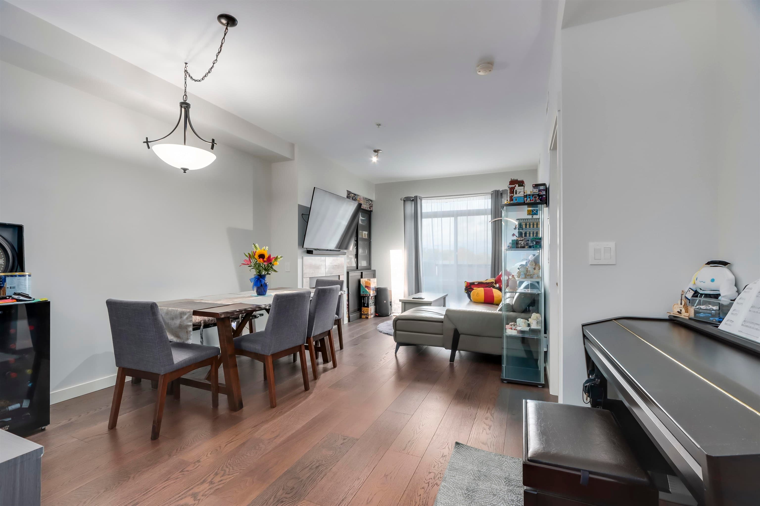 209 - 6077 London Road, Richmond, V7E 0A7 — photo 4