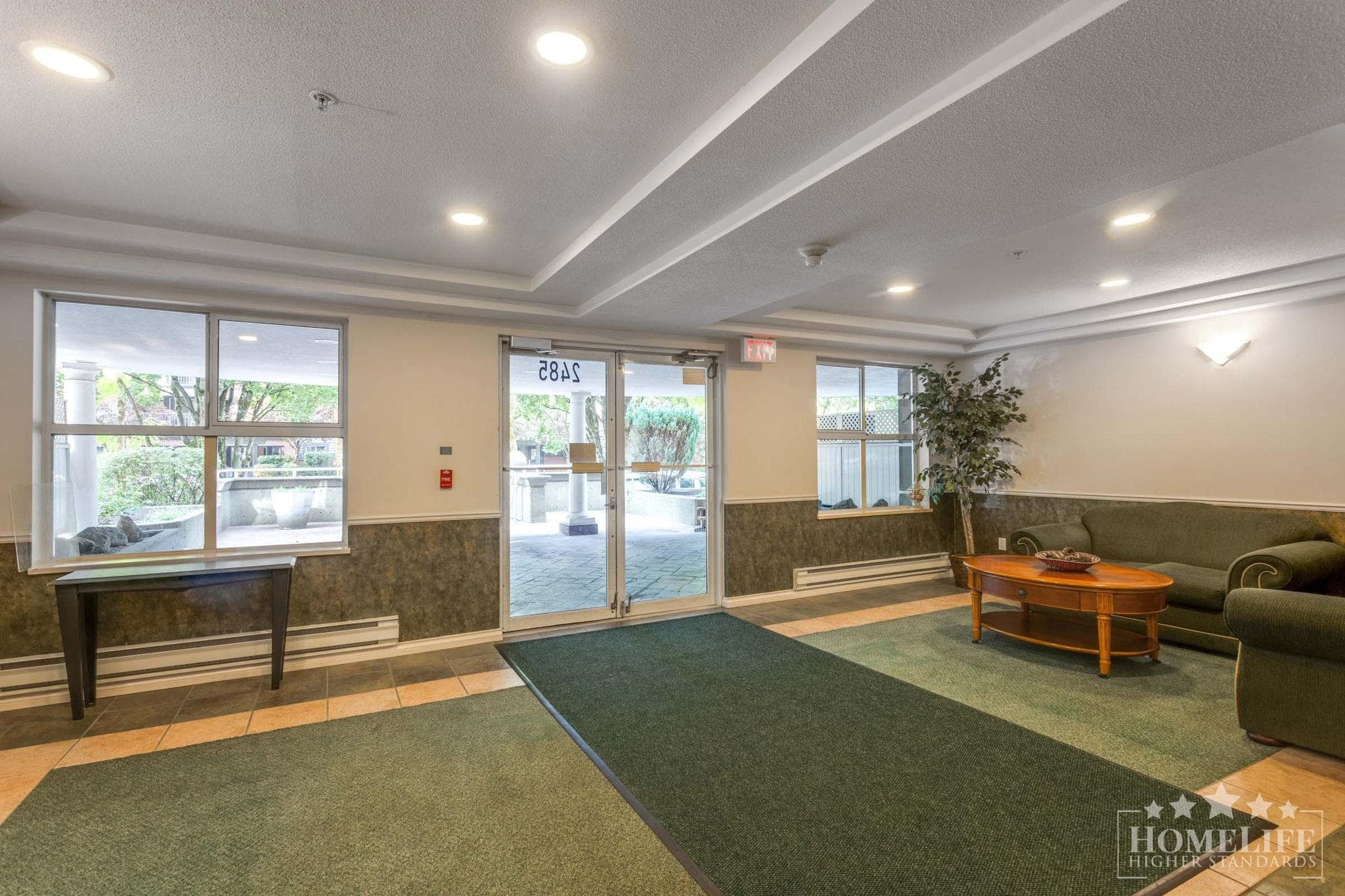 205 - 2485 Atkins Avenue, Port Coquitlam, V3C 1Z1 — photo 2