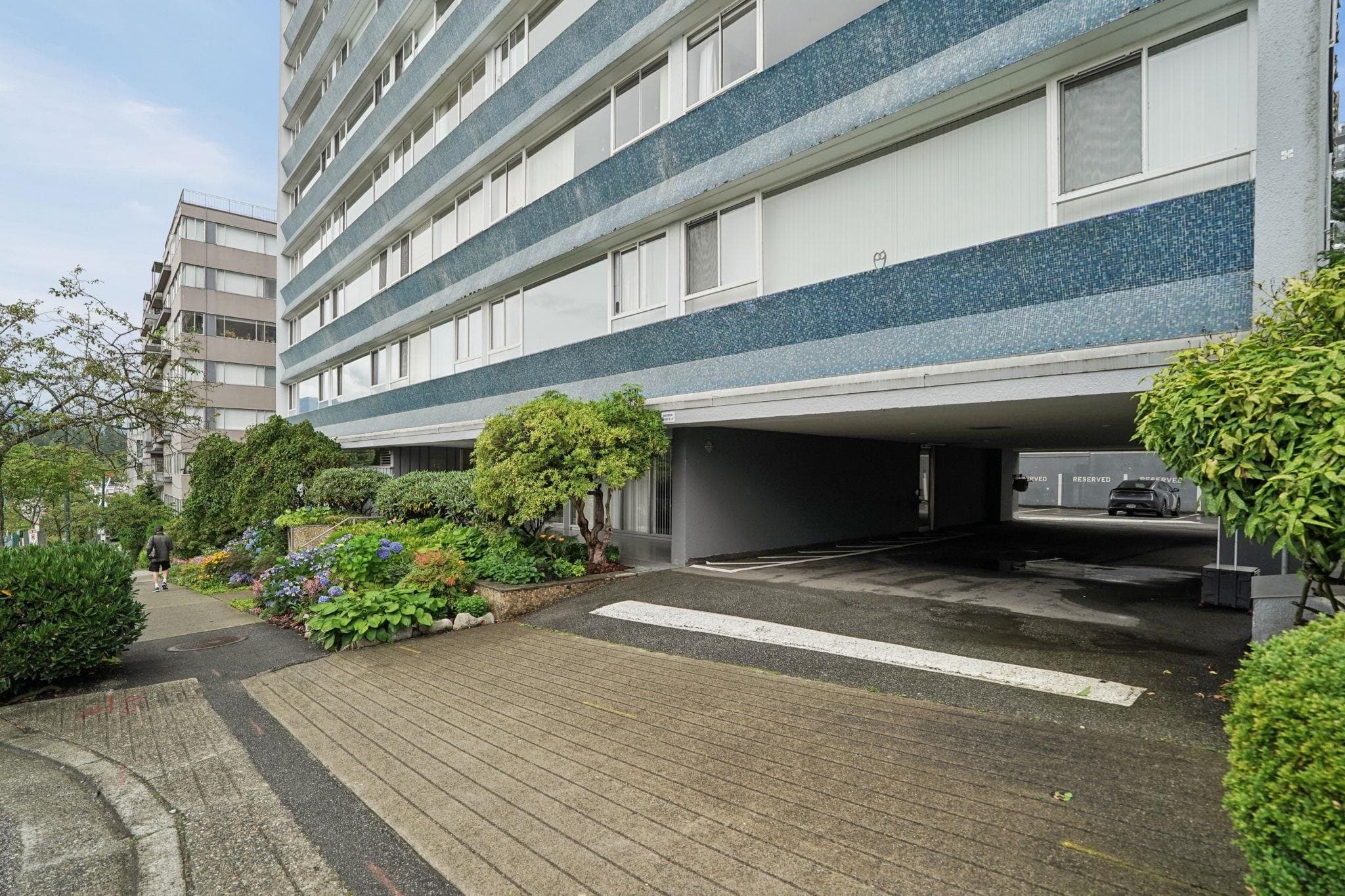 302 - 710 Chilco Street, Vancouver, V6G 2P9 — photo 5