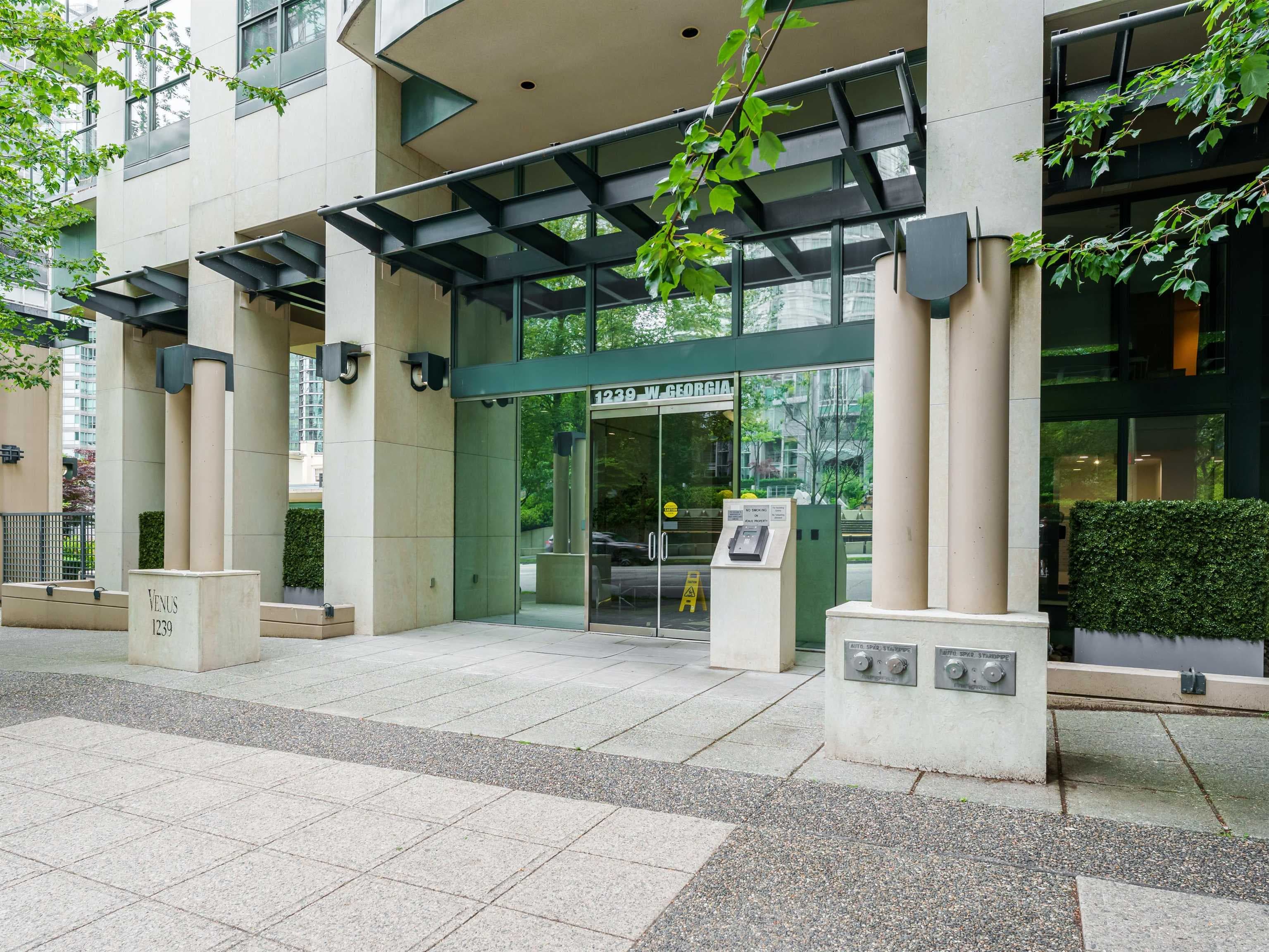 2304 - 1239 W Georgia Street, Vancouver, V6E 4R8 — photo 2