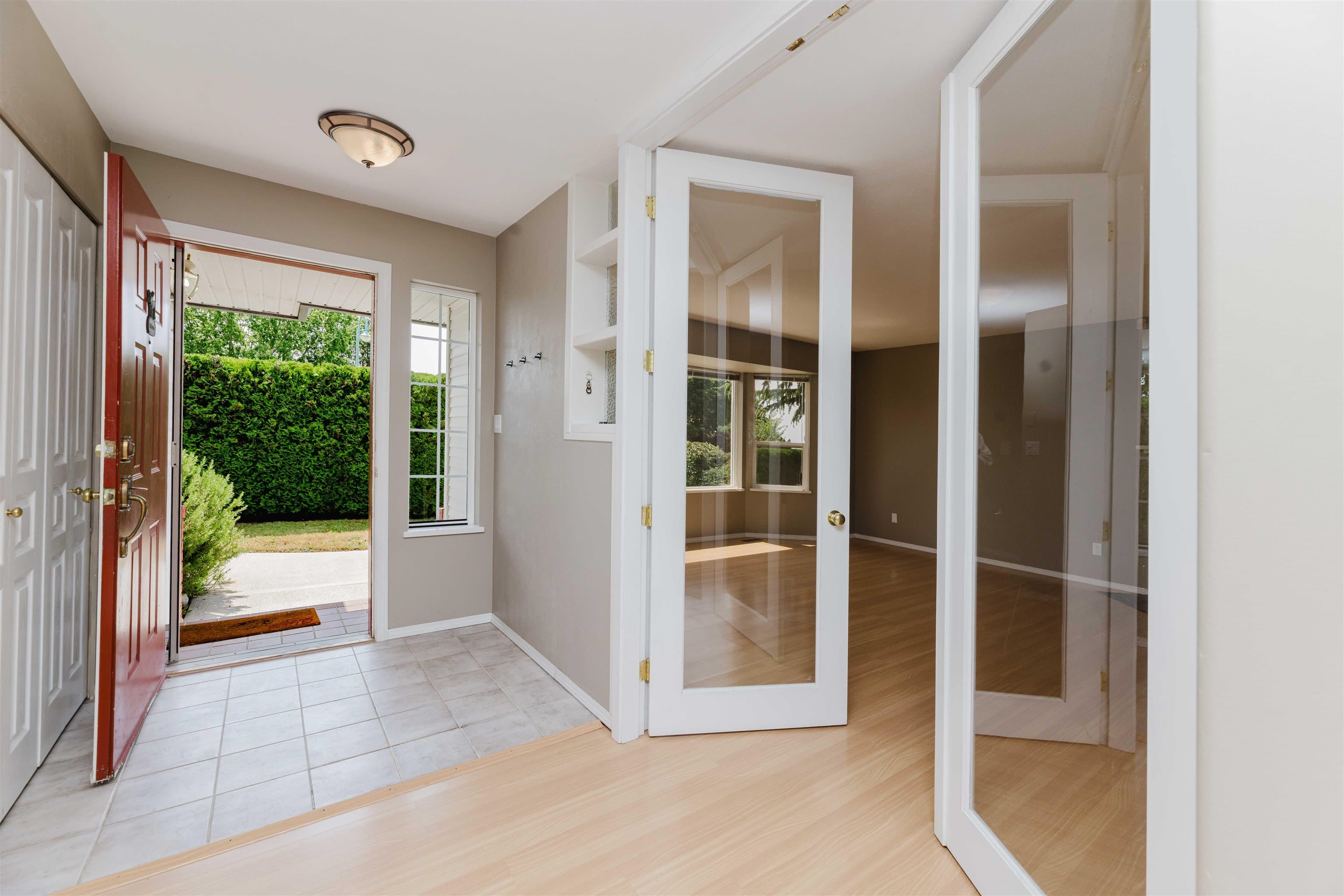 5078 Bay Road, Sechelt, V7Z 0E9 — photo 4