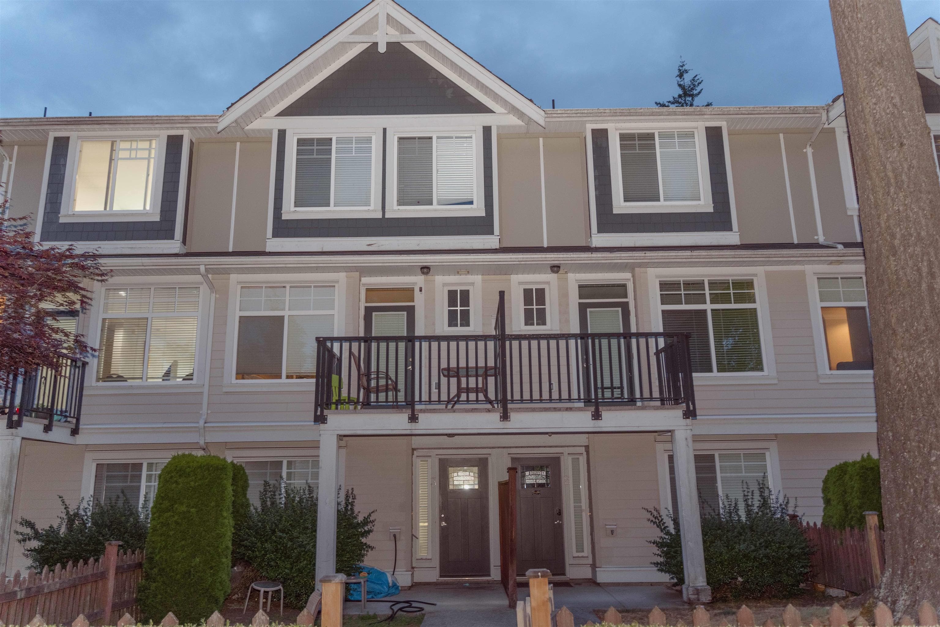 2 - 12775 63 Avenue, Surrey