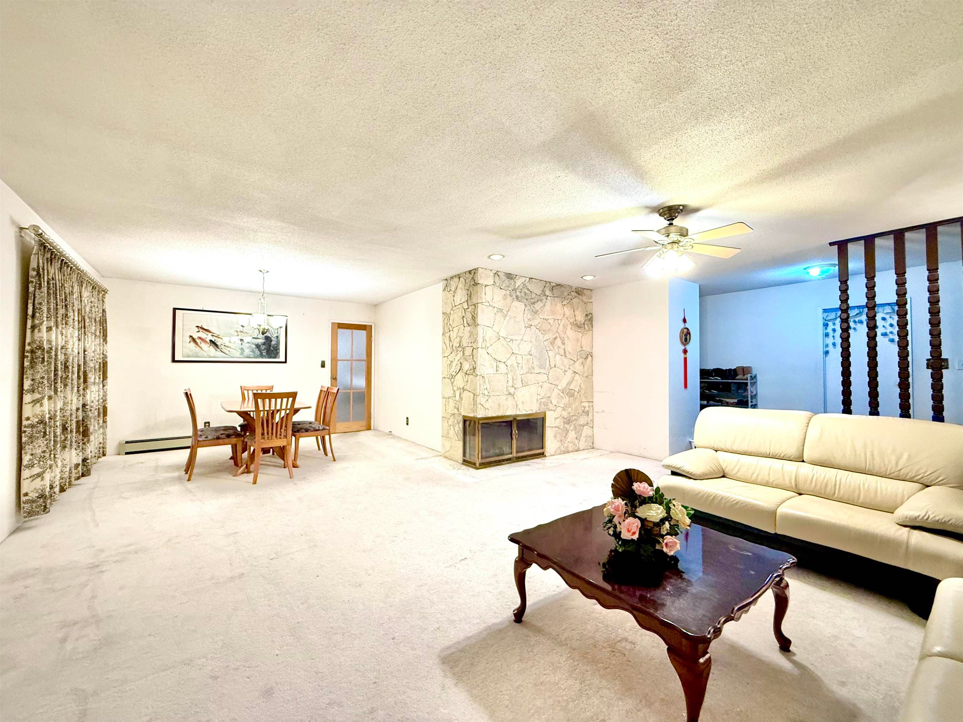 8060 Rideau Place, Richmond, V7A 4P3 — photo 2