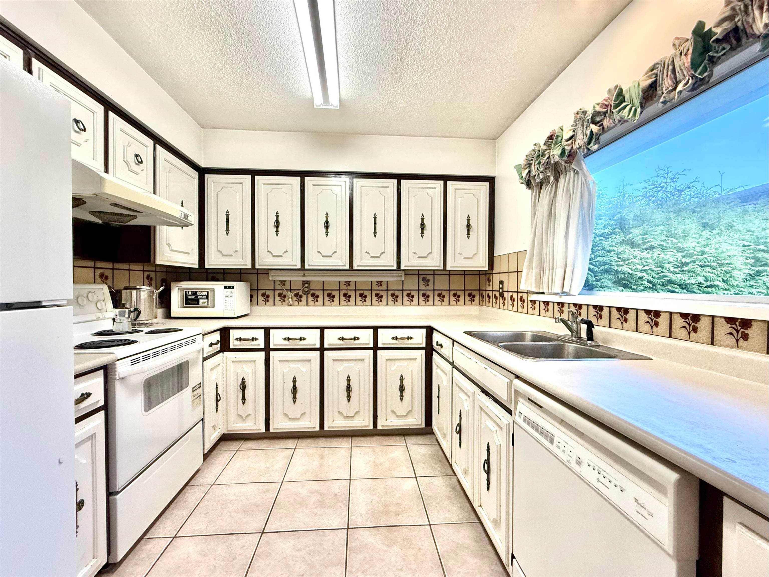 8060 Rideau Place, Richmond, V7A 4P3 — photo 5