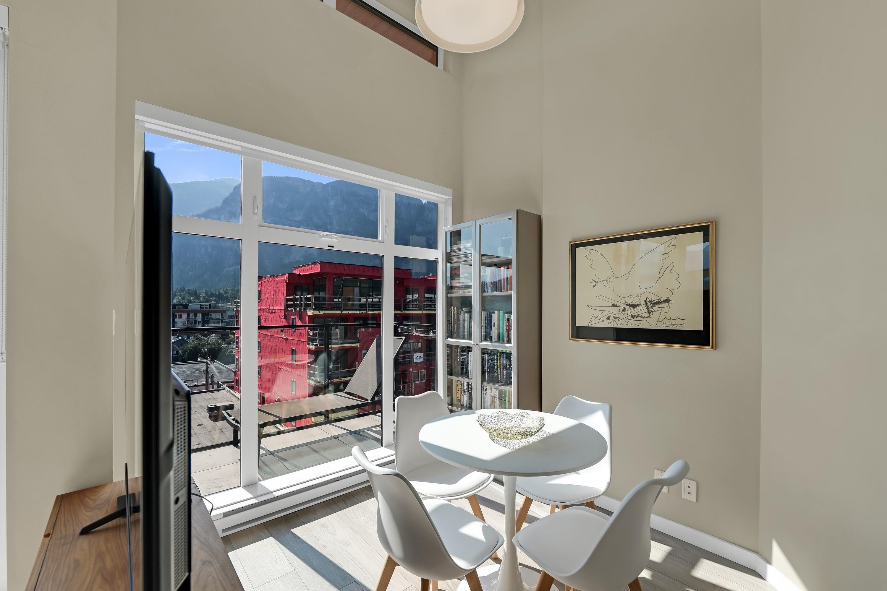 616 - 38033 Second Avenue, Squamish, V8B 0C4 — photo 5