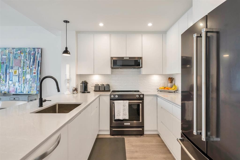 2506 - 2180 Kelly Avenue, Port Coquitlam