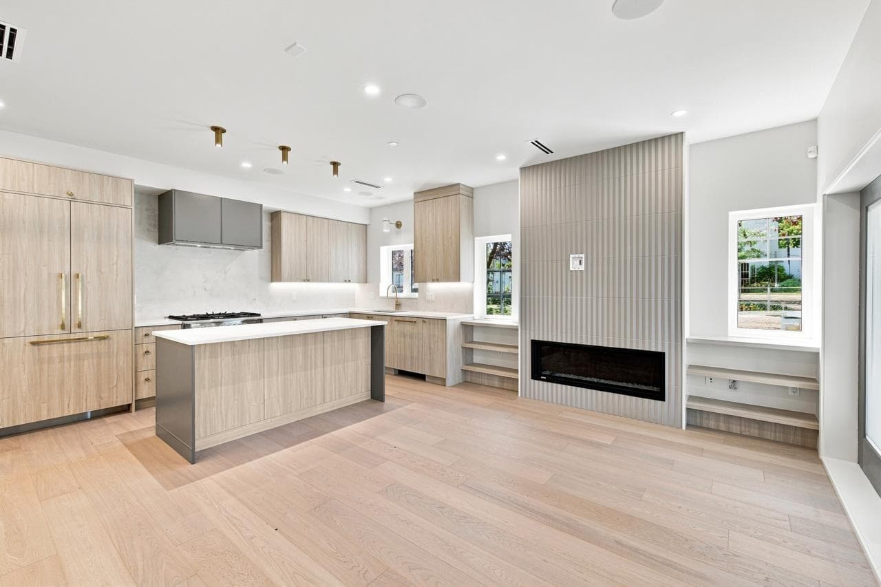 3206 E Georgia Street, Vancouver, V5K 2L3 — photo 3