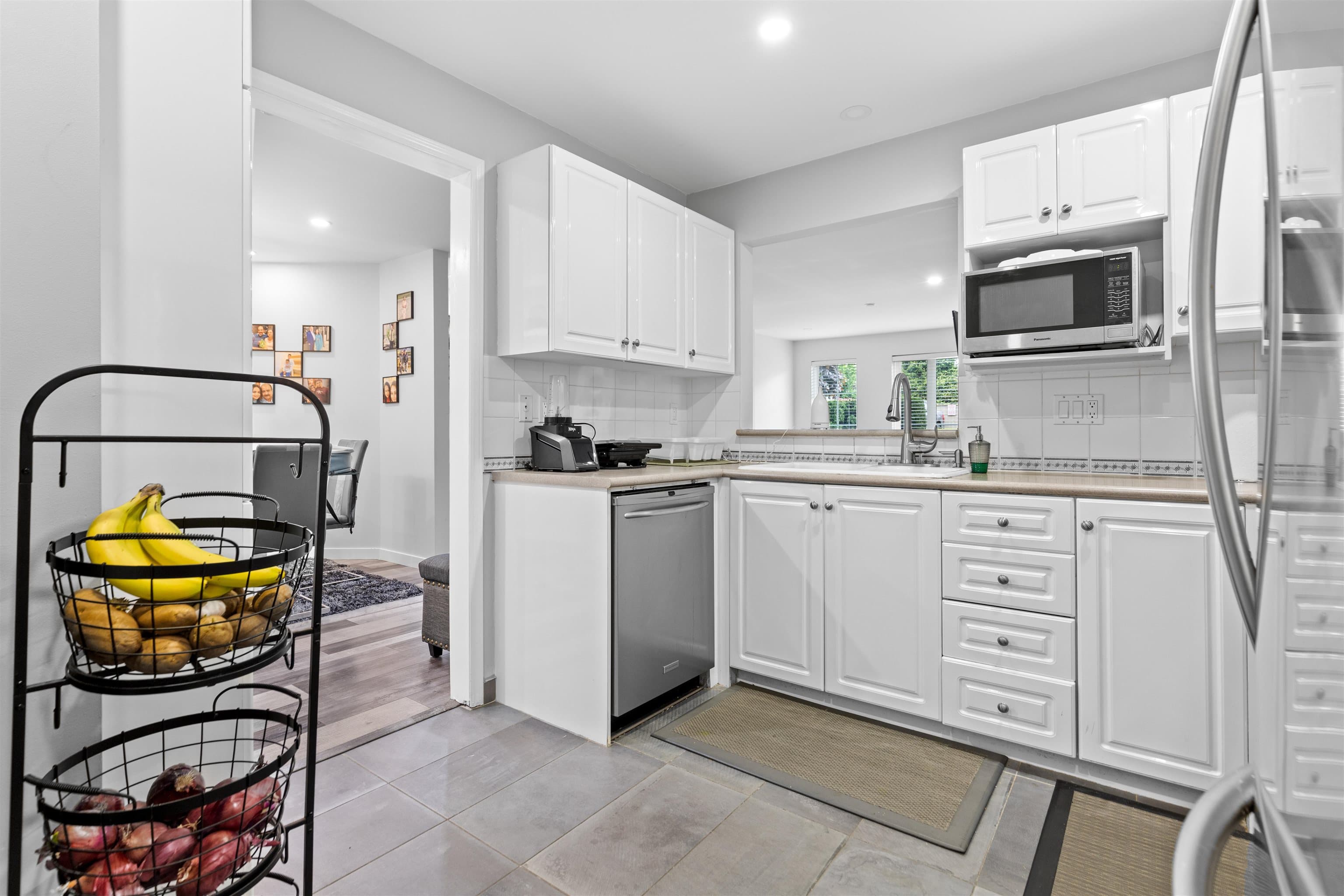 105 - 12125 75a Avenue, Surrey, V3W 1B9 — photo 5