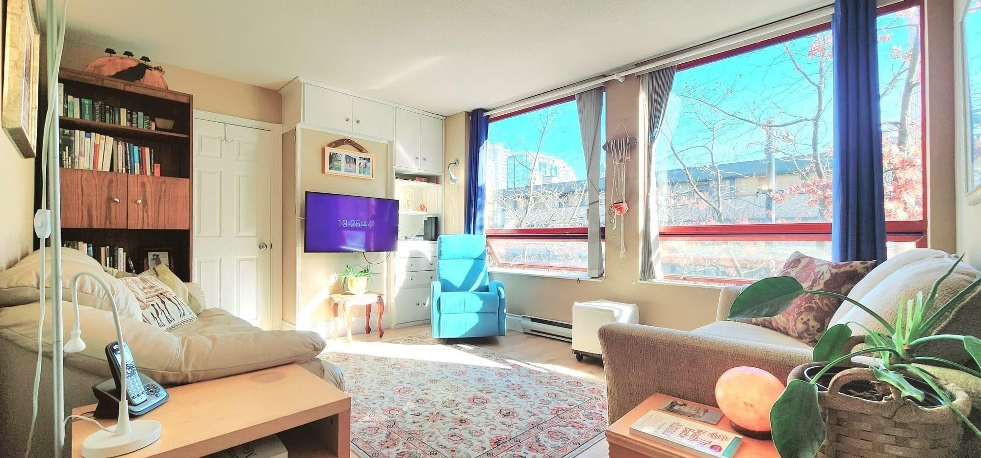 208 - 811 Helmcken Street, Vancouver, V6Z 1B1 — photo 2