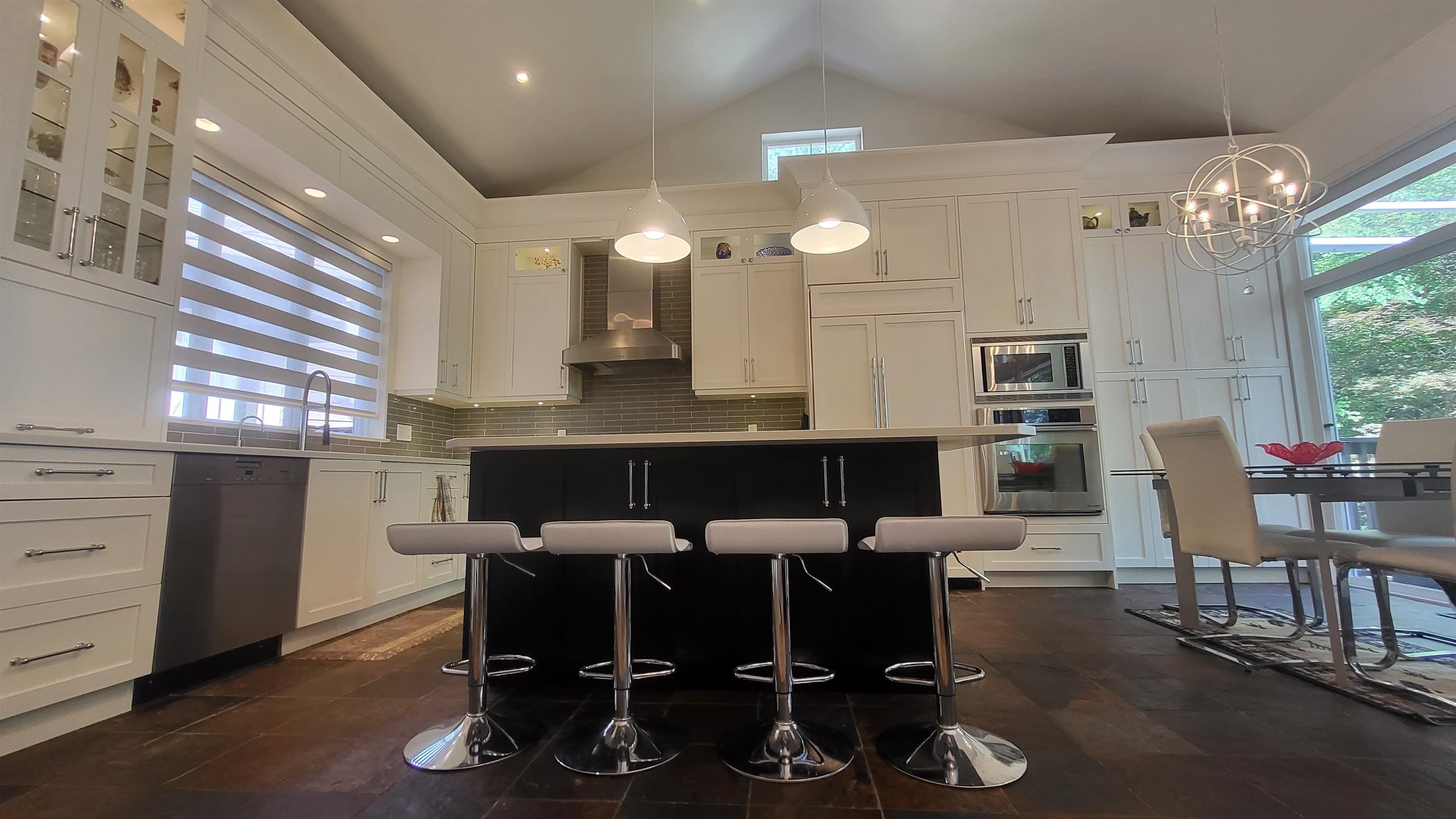 62 Ashwood Drive, Port Moody, V3H 5H2 — photo 2