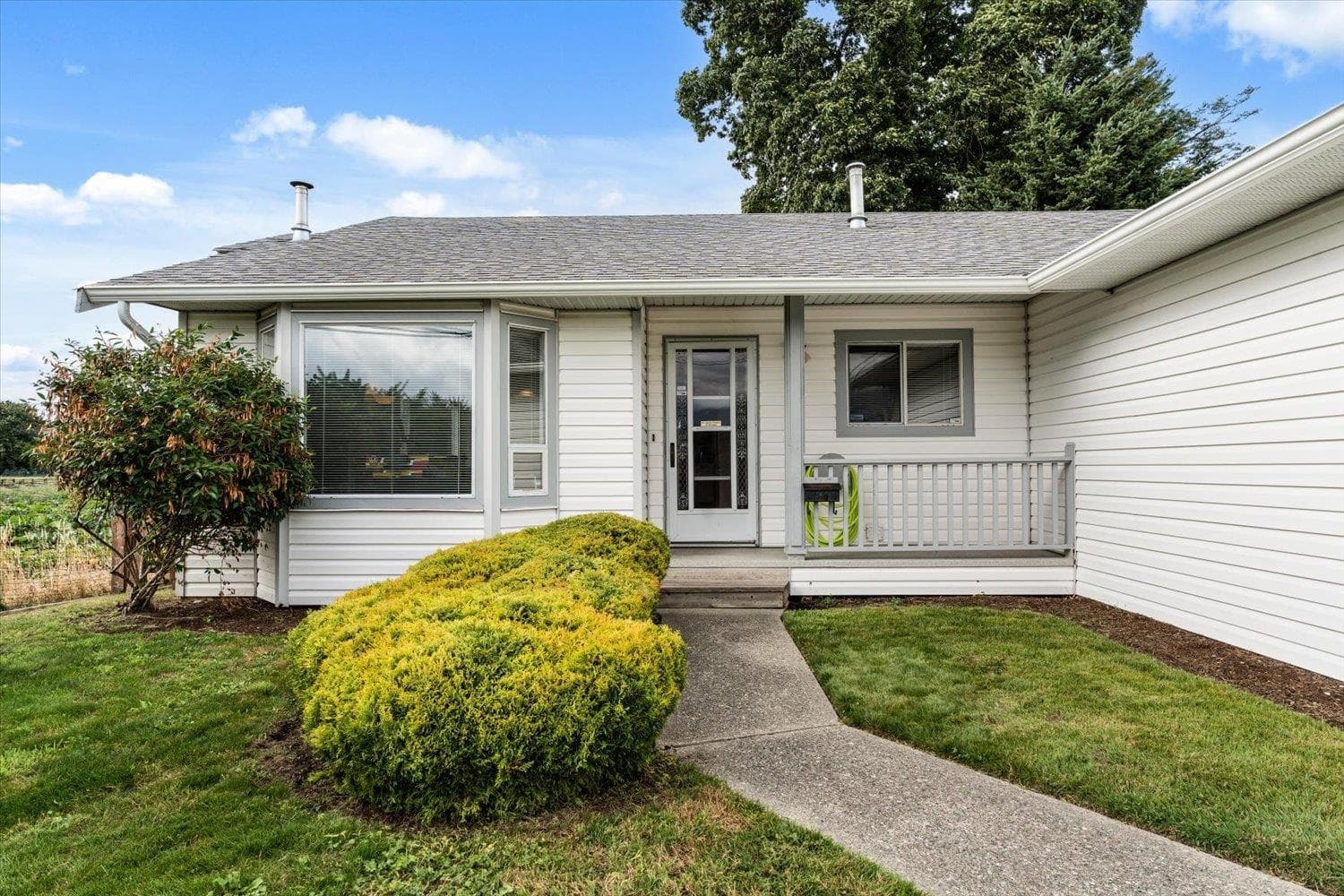 45495 Stevenson Road, Chilliwack, V2R 2Z6 — photo 2