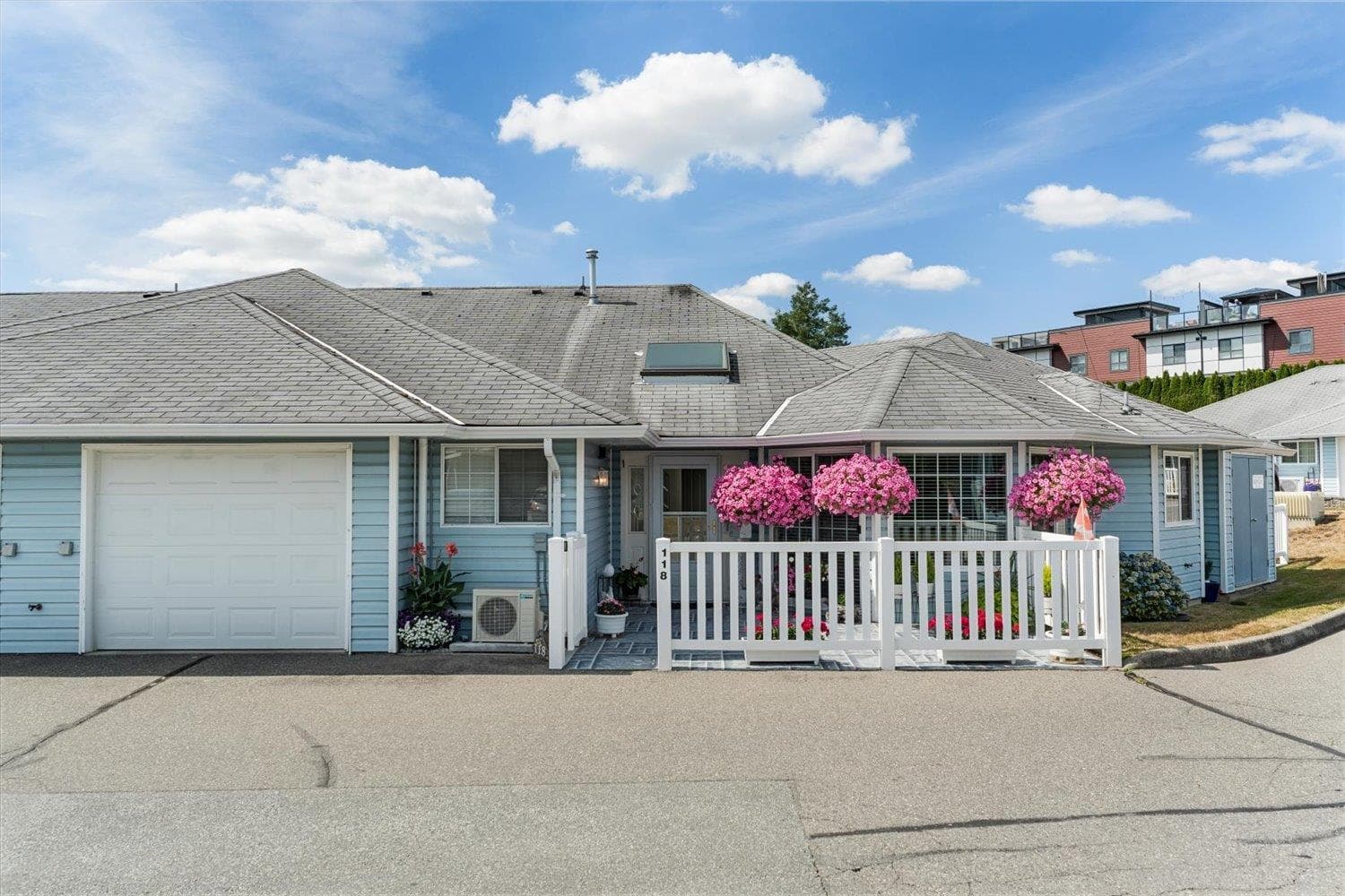 118 - 1450 Mccallum Road, Abbotsford, V2S 8A5 — photo 1