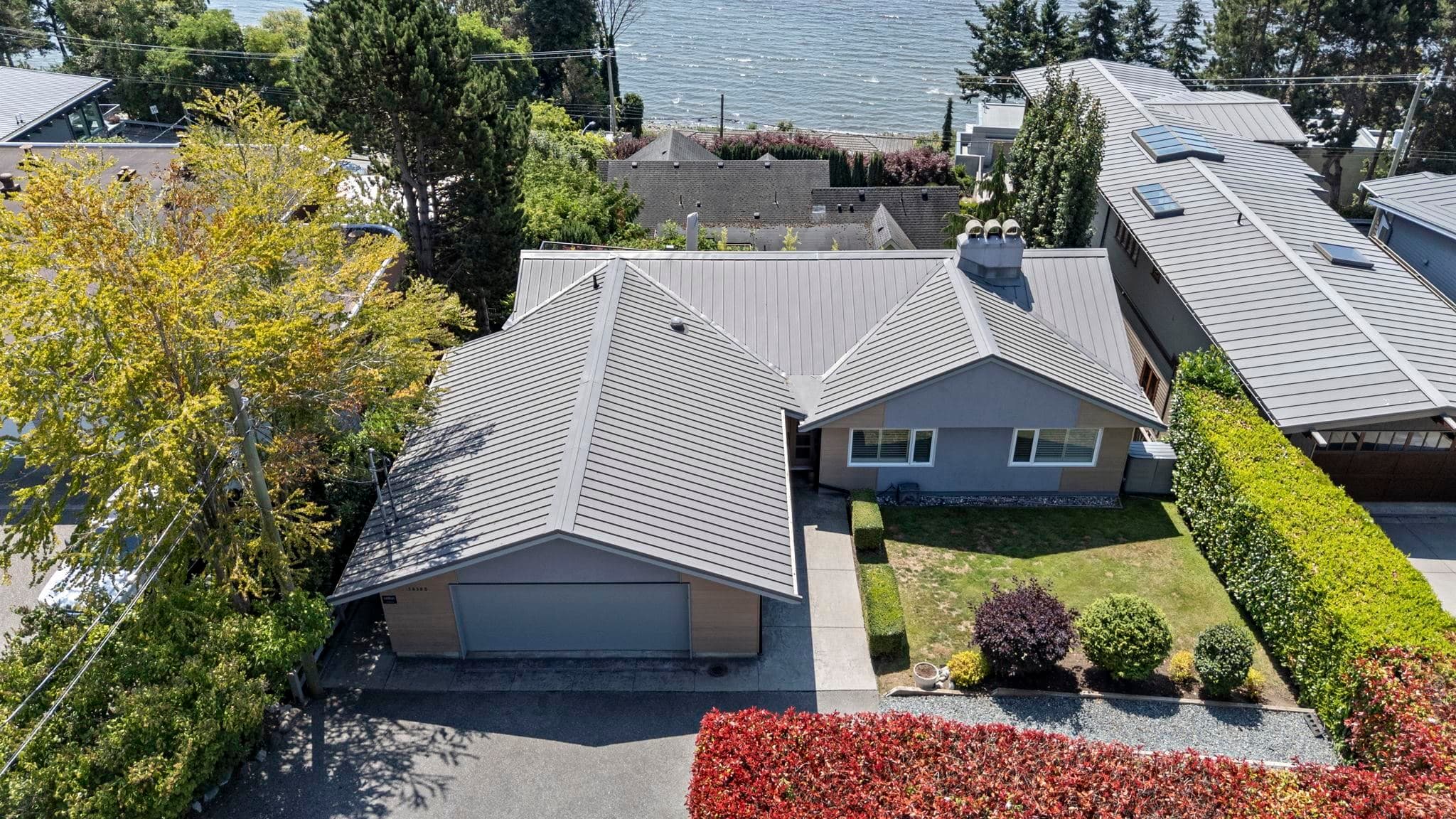 14380 Sunset Drive, White Rock, V4B 2V5 — photo 2