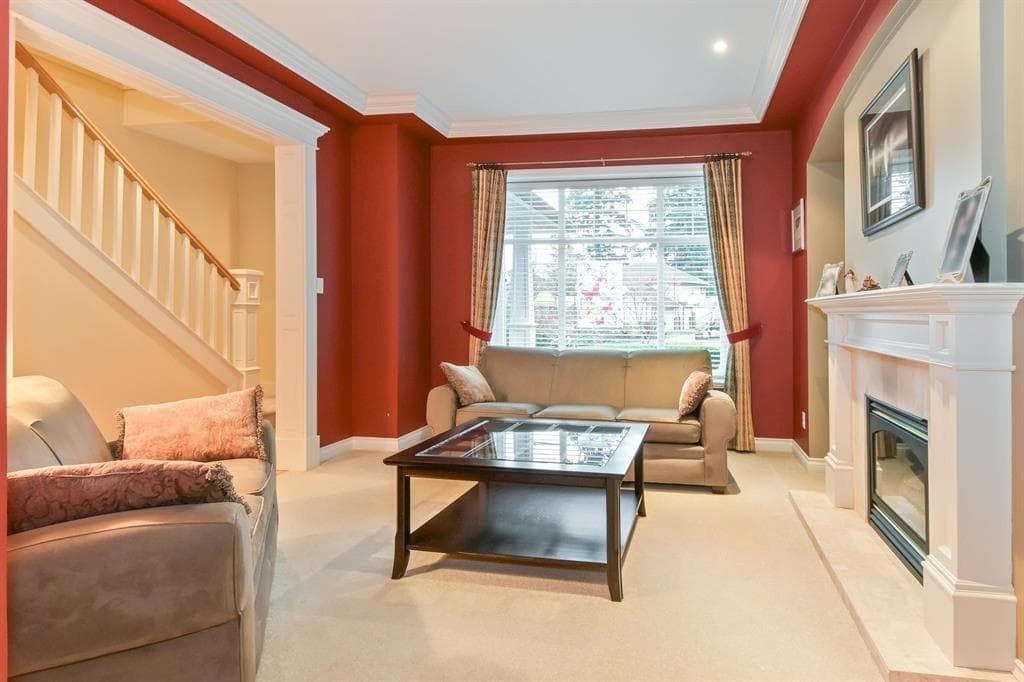 15560 36b Avenue, Surrey, V3Z 0H1 — photo 2