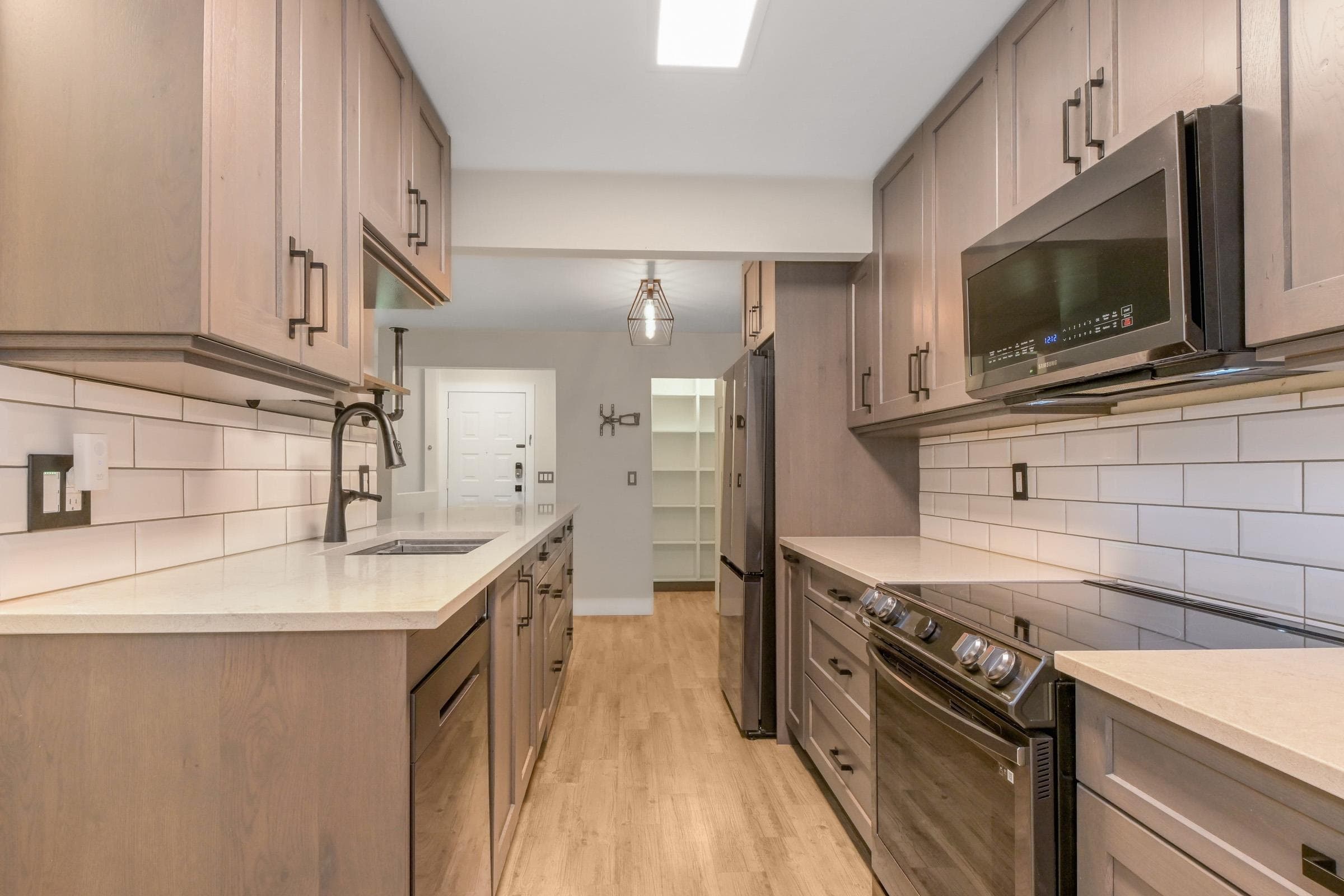 114 - 34909 Old Yale Road, Abbotsford, V3G 2E7 — photo 1