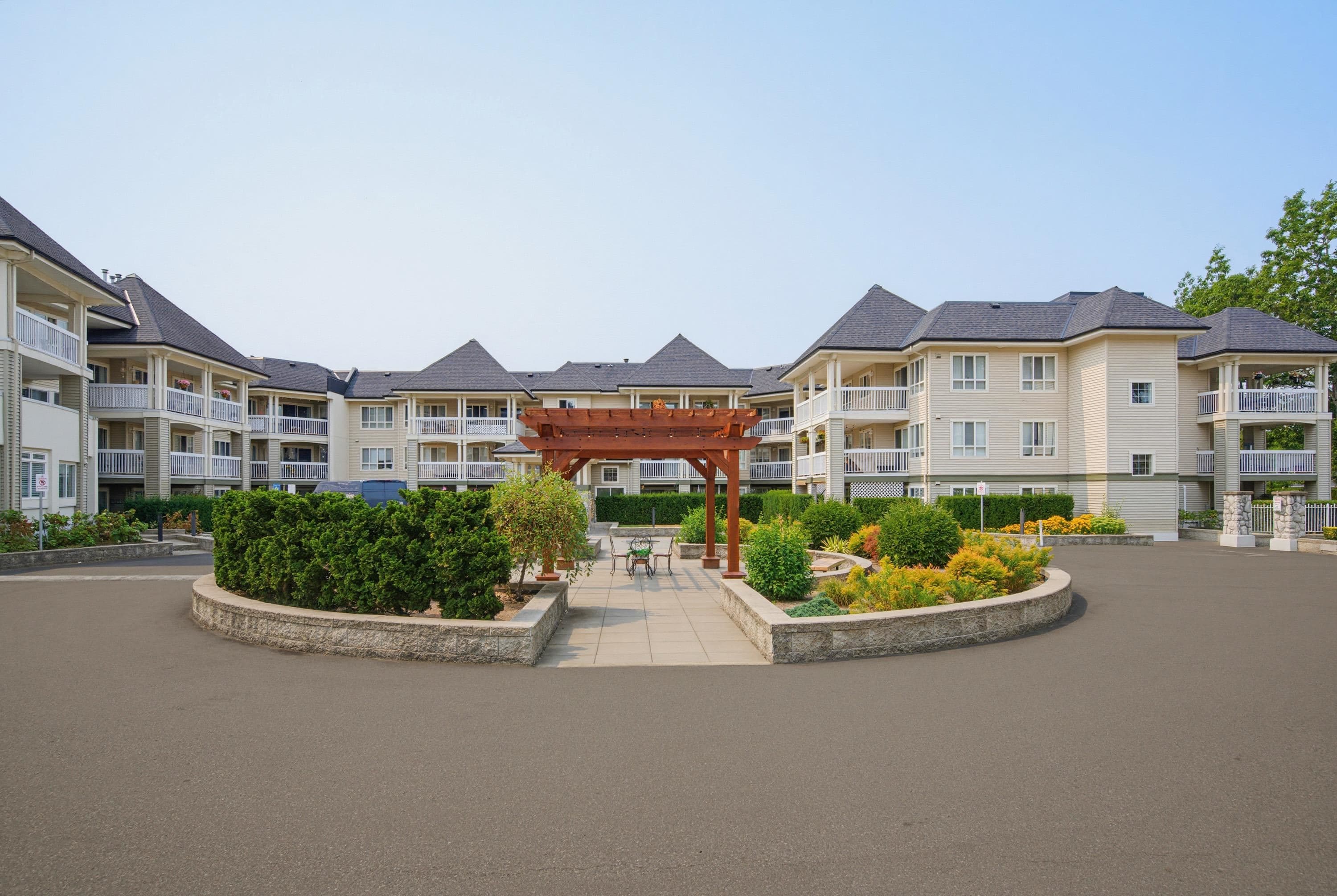 229 - 22020 49 Avenue, Langley, V3A 3R9 — photo 2