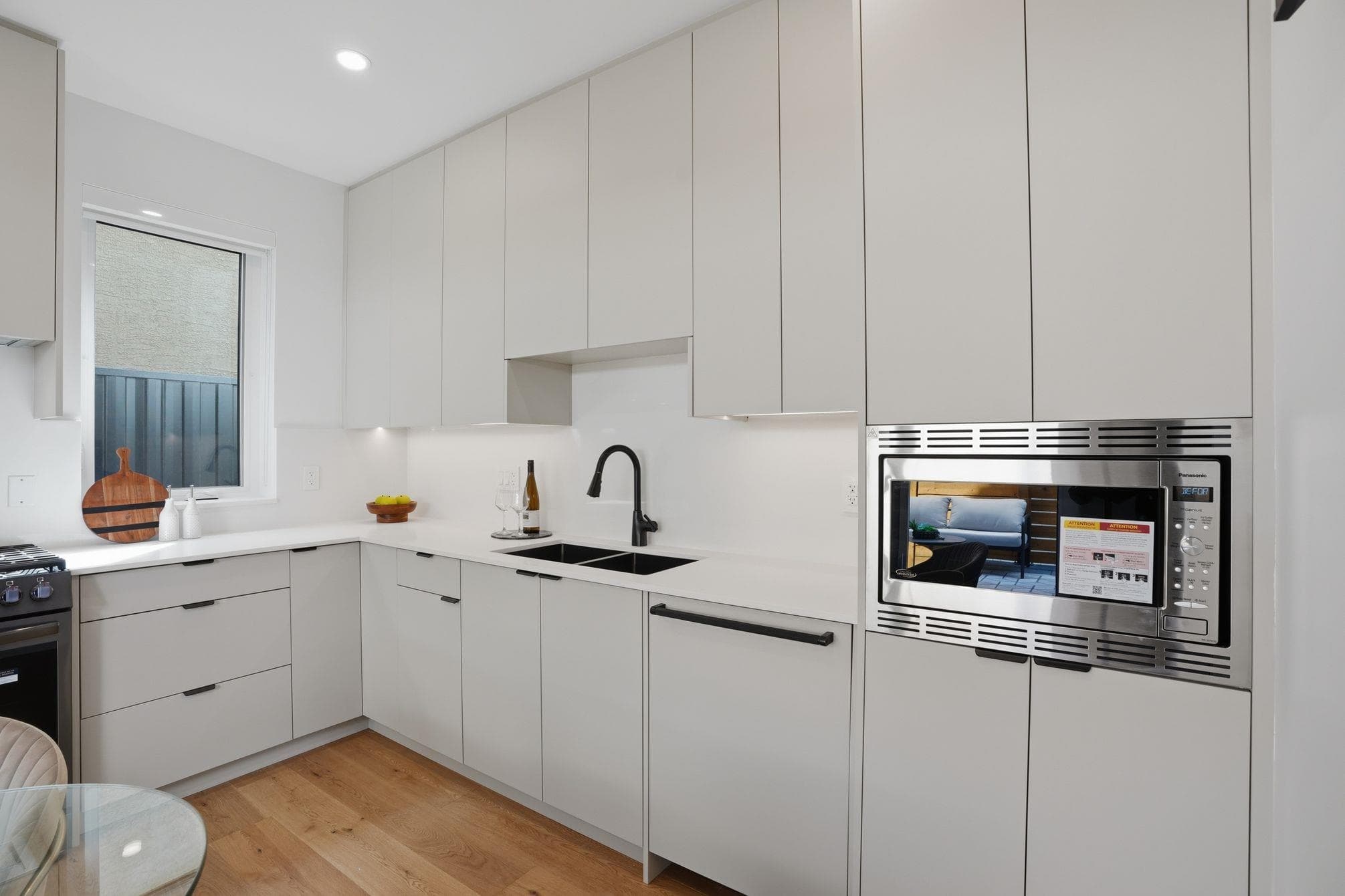 2436 E 20th Avenue, Vancouver, V5M 2T6 — photo 2