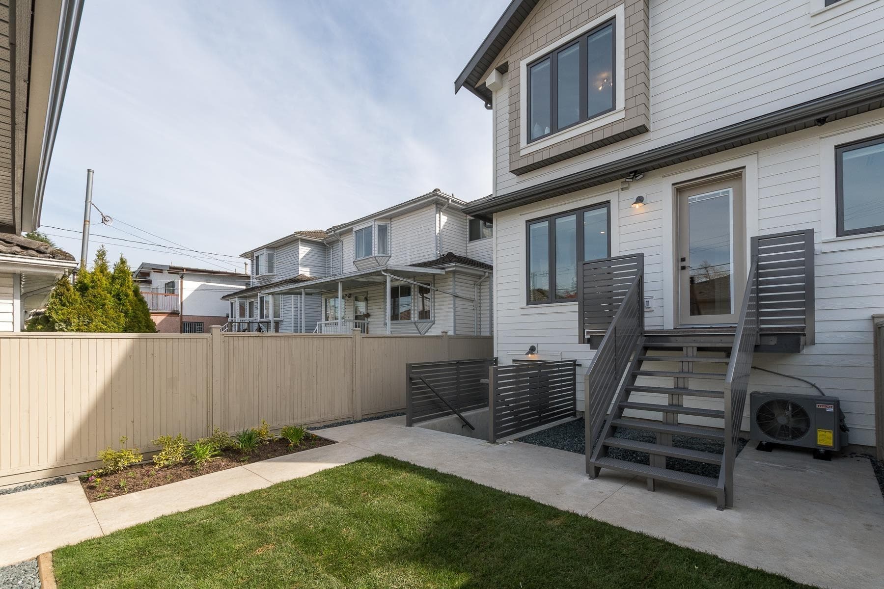 2 - 2263 E 35th Street, Vancouver, V5P 1C1 — photo 5