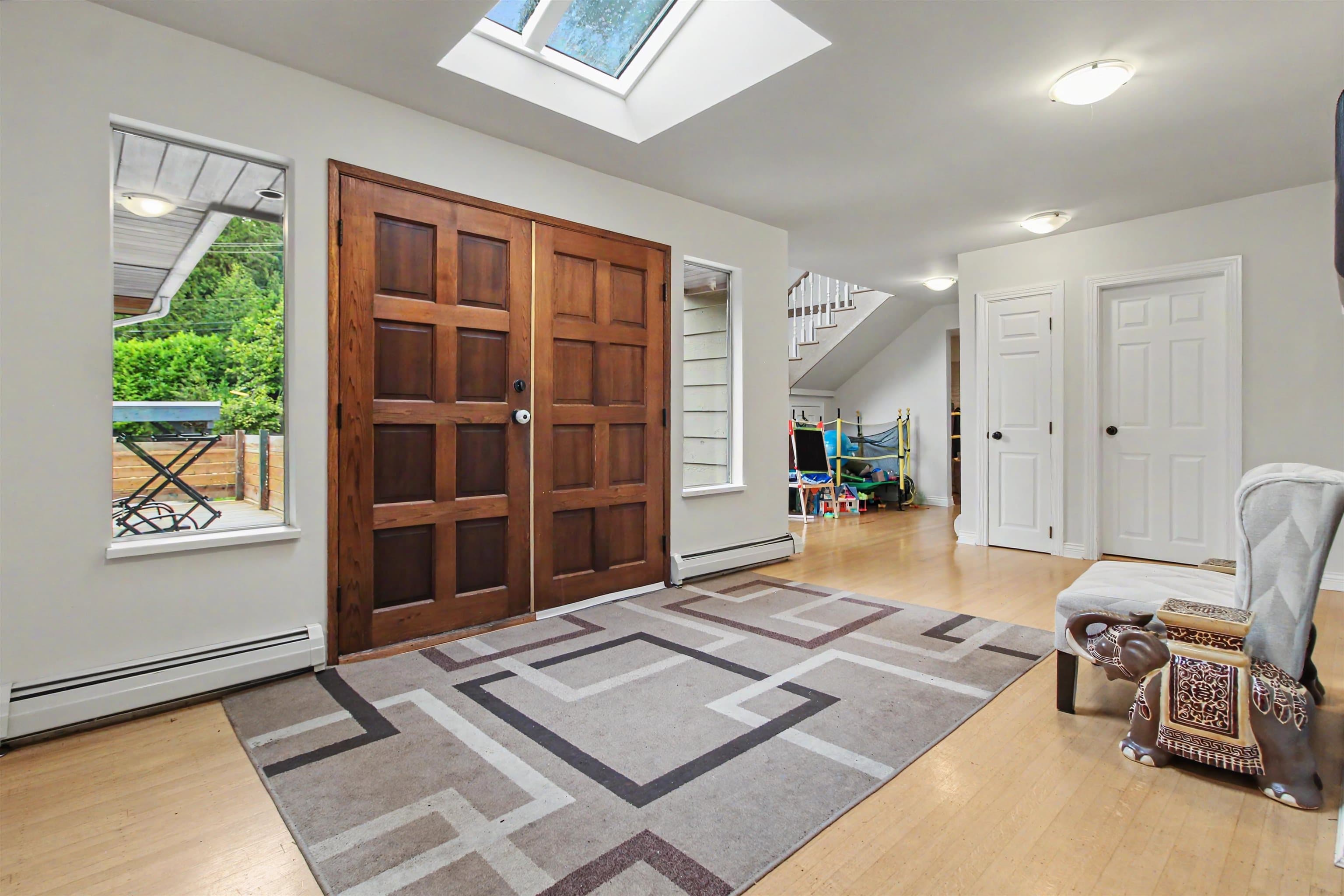 4321 Keith Road, West Vancouver, V7W 2L9 — photo 2