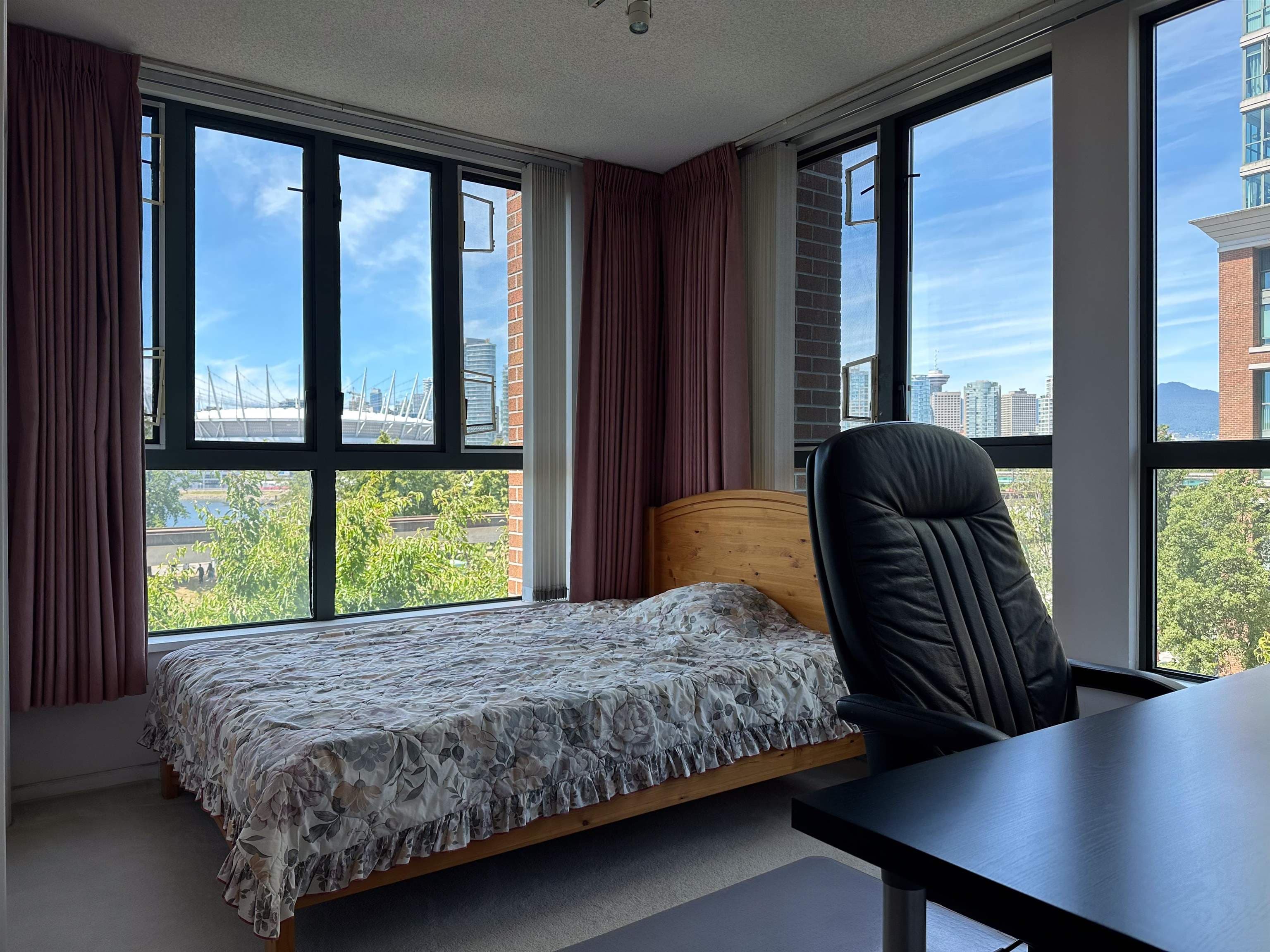 307 - 1128 Quebec Street, Vancouver, V6A 4E1 — photo 3