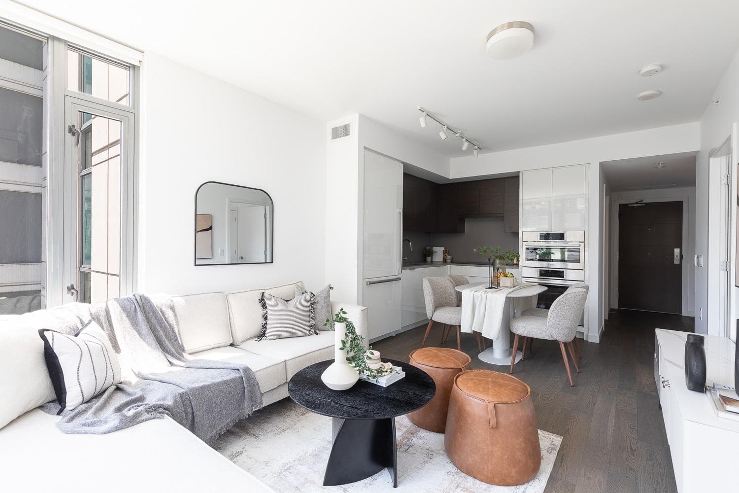 607 - 1678 Pullman Porter Street, Vancouver, V6A 0H4 — photo 1