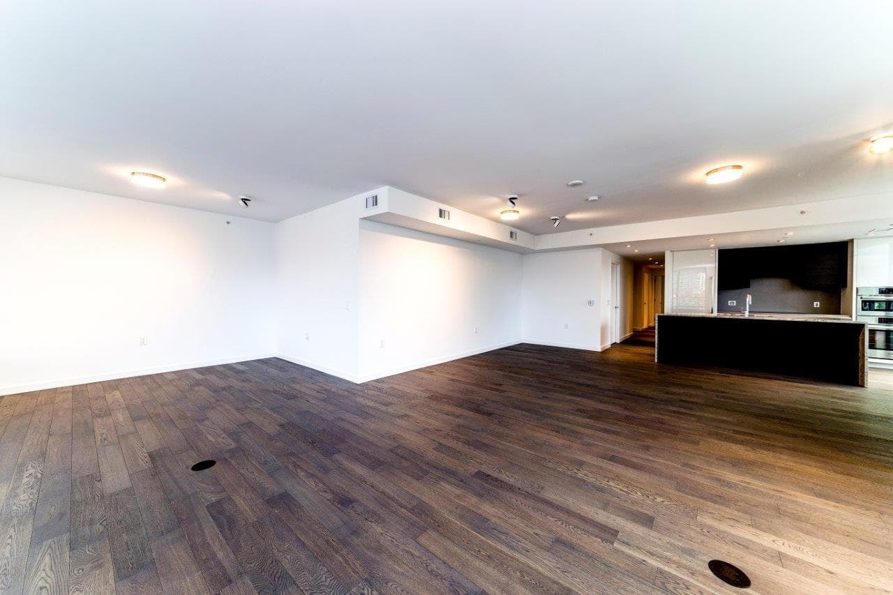 405 - 1678 Pullman Porter Street, Vancouver, V6A 0H4 — photo 3