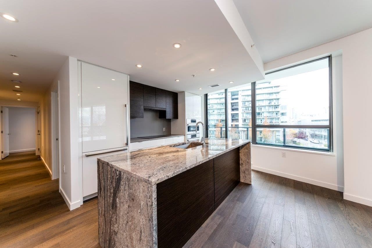 405 - 1678 Pullman Porter Street, Vancouver, V6A 0H4 — photo 4