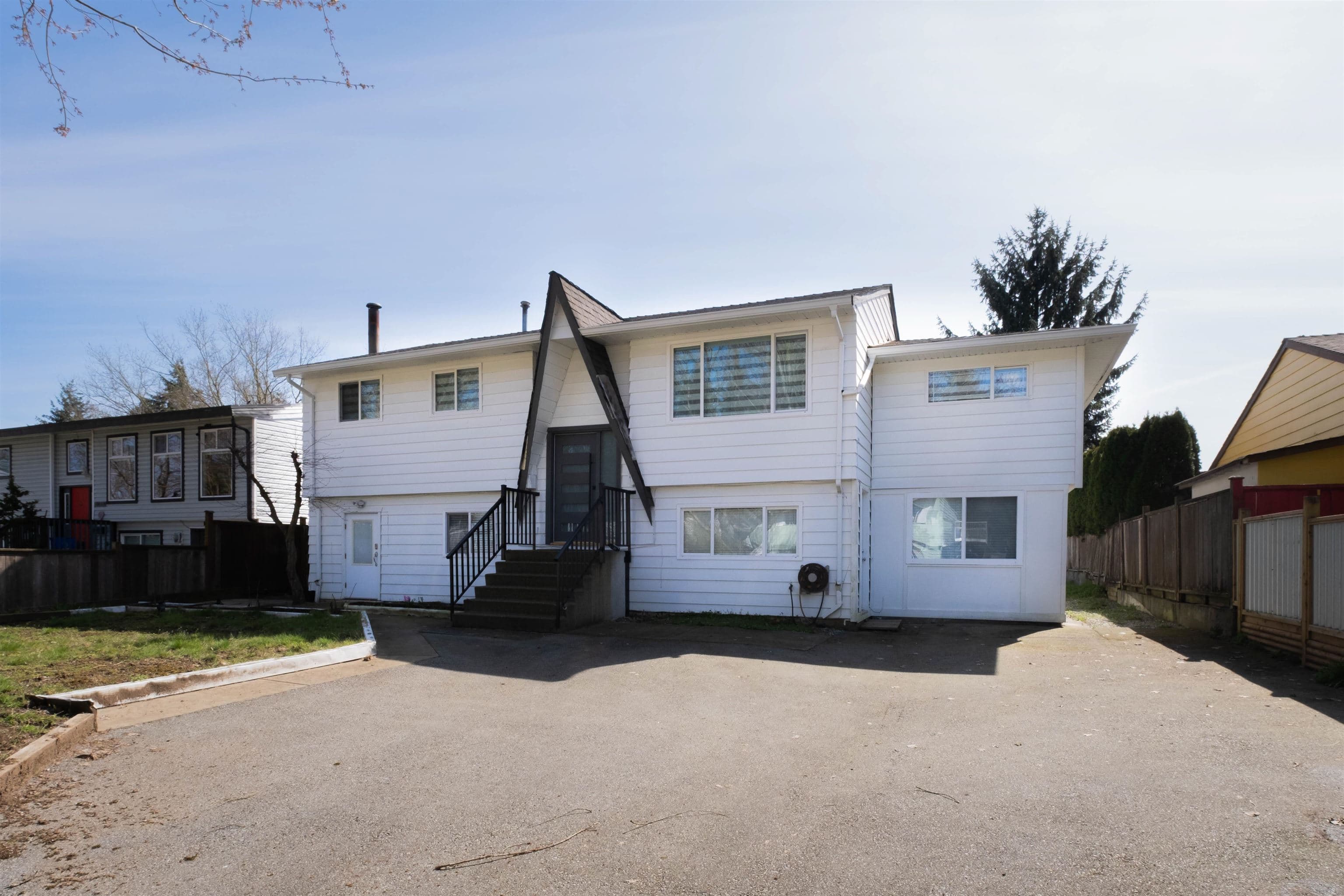 17396 62a Avenue, Surrey