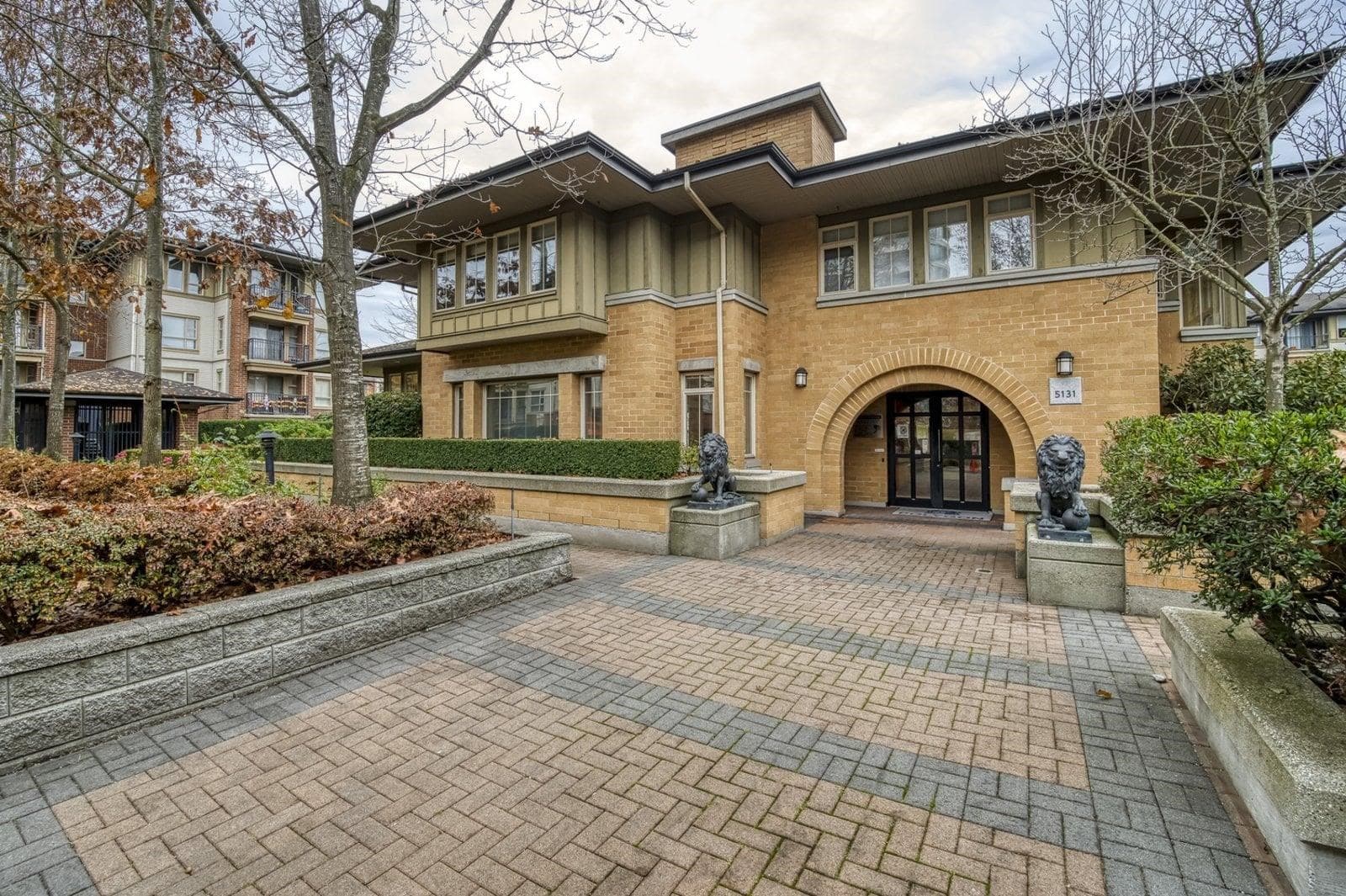 6106 - 5117 Garden City Road, Richmond