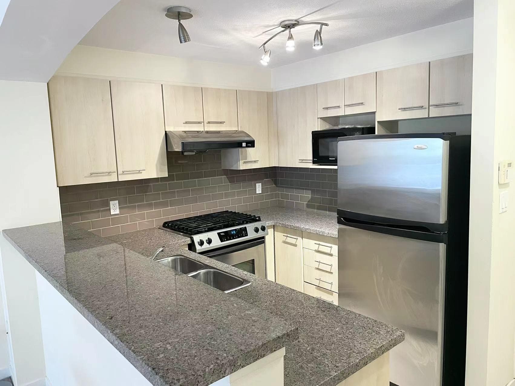6106 - 5117 Garden City Road, Richmond, V6X 4H7 — photo 4