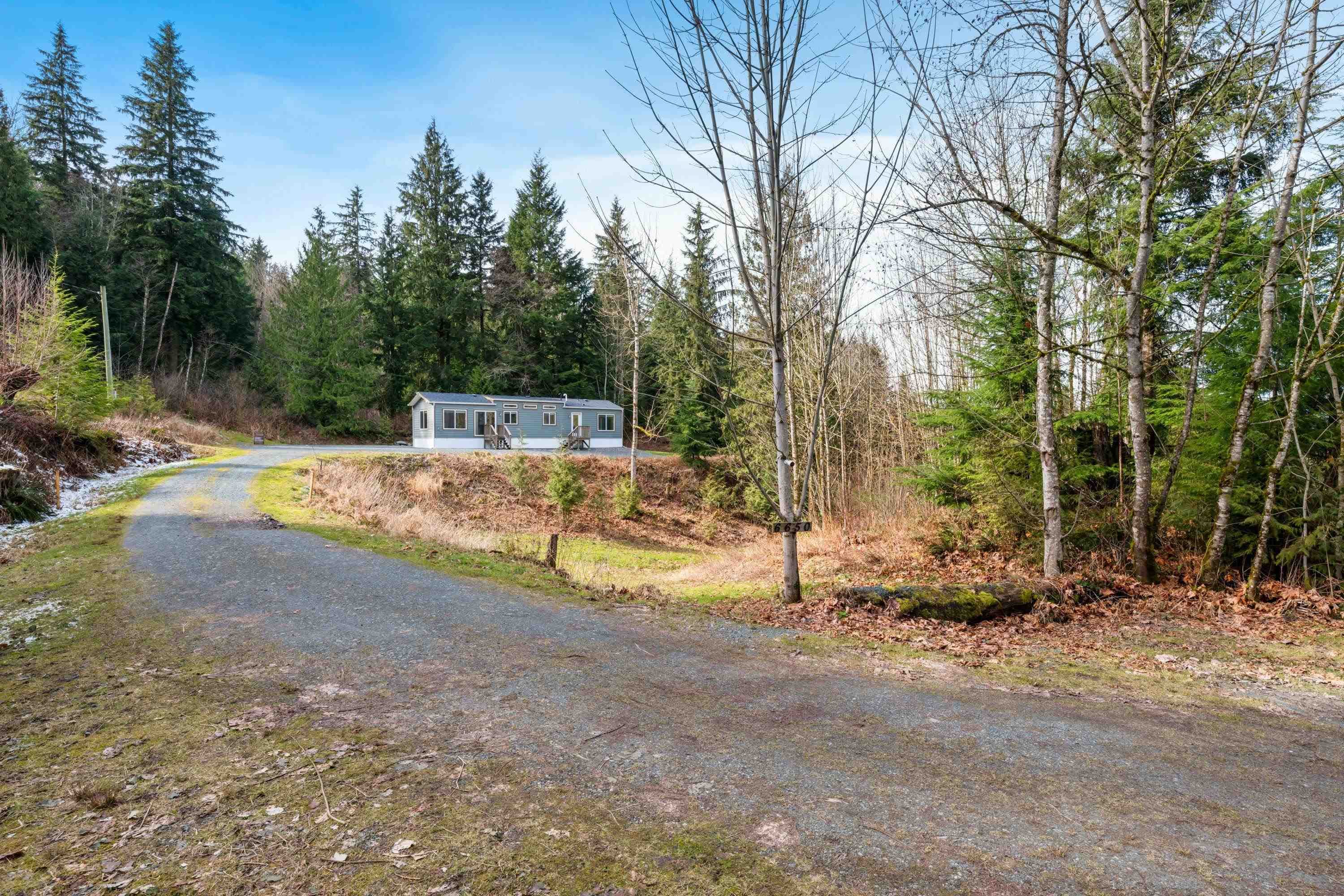 6650 Hinkley Road, Chilliwack, V4Z 1J4 — photo 1